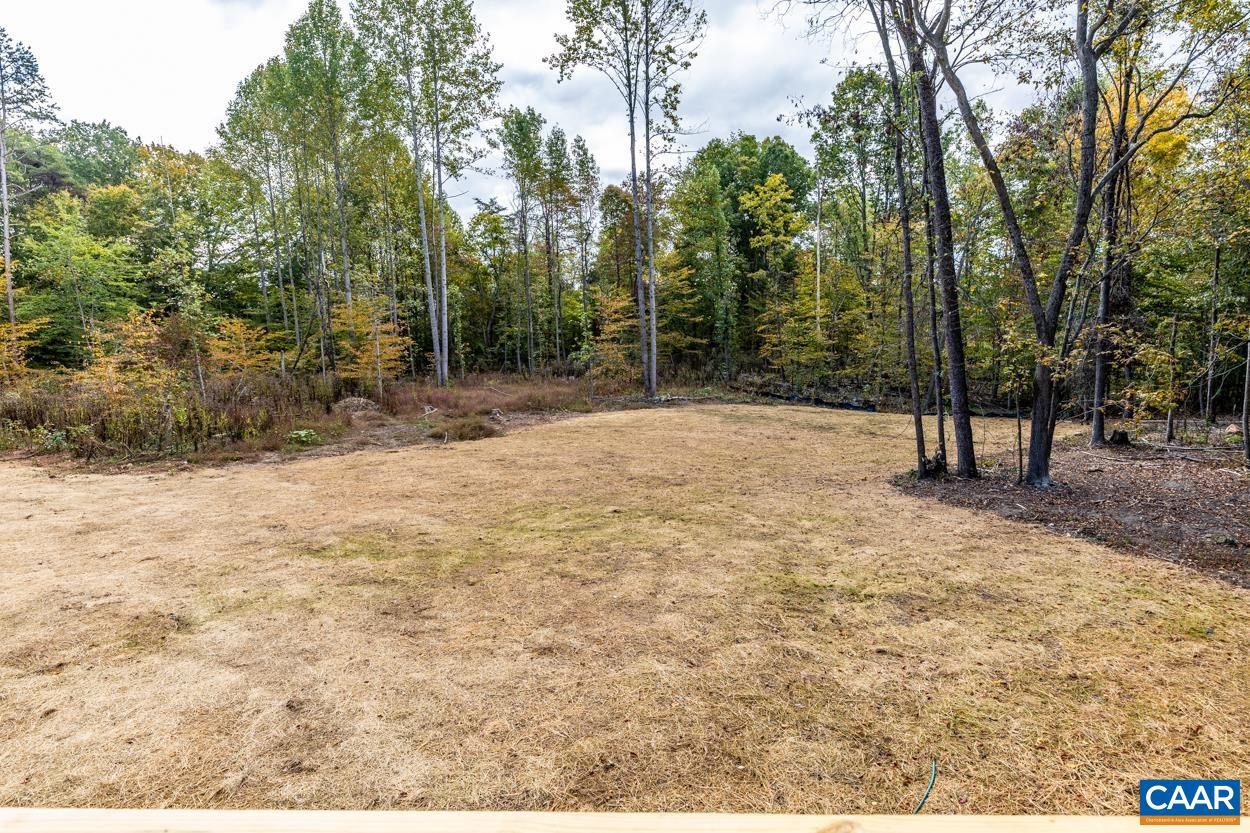 258 TWYMANS MILL RD