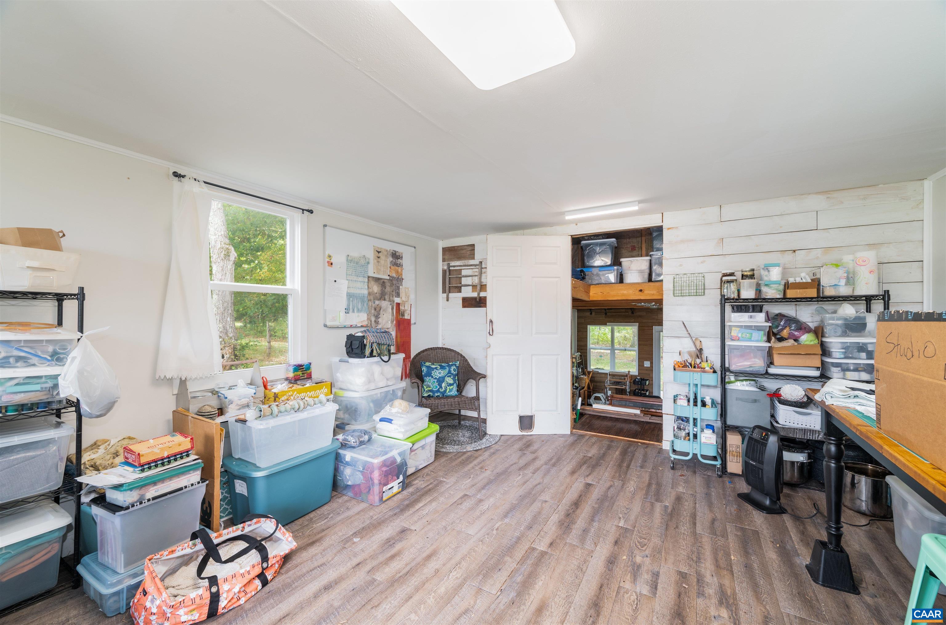 459 MINE RD