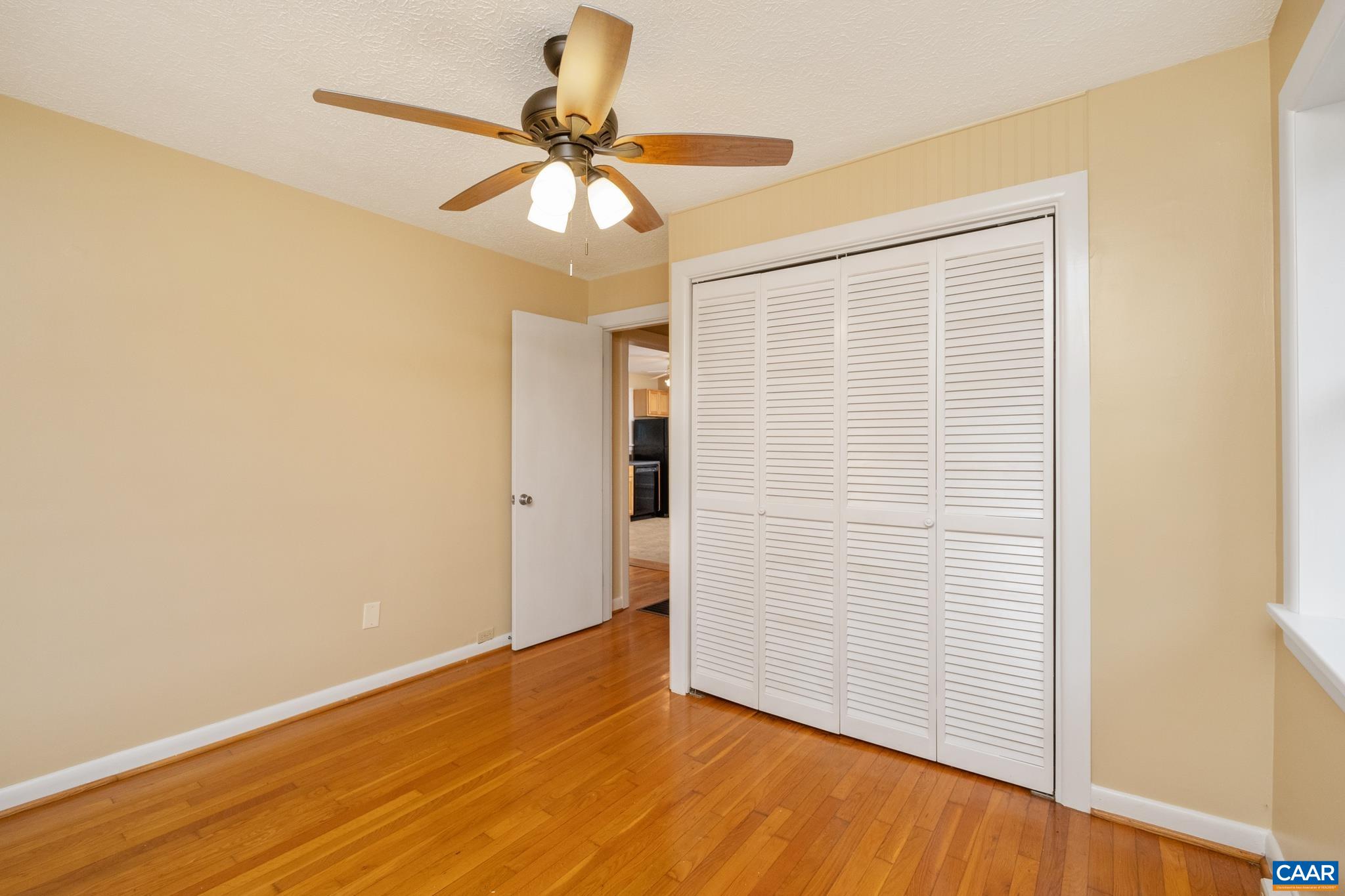 126 ANDERSON LN