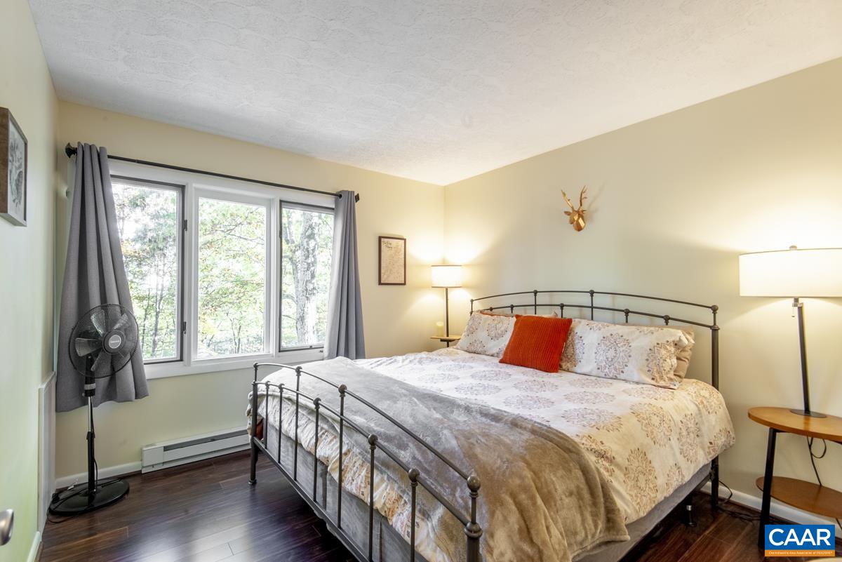 2211 TANNERS RIDGE CONDOS