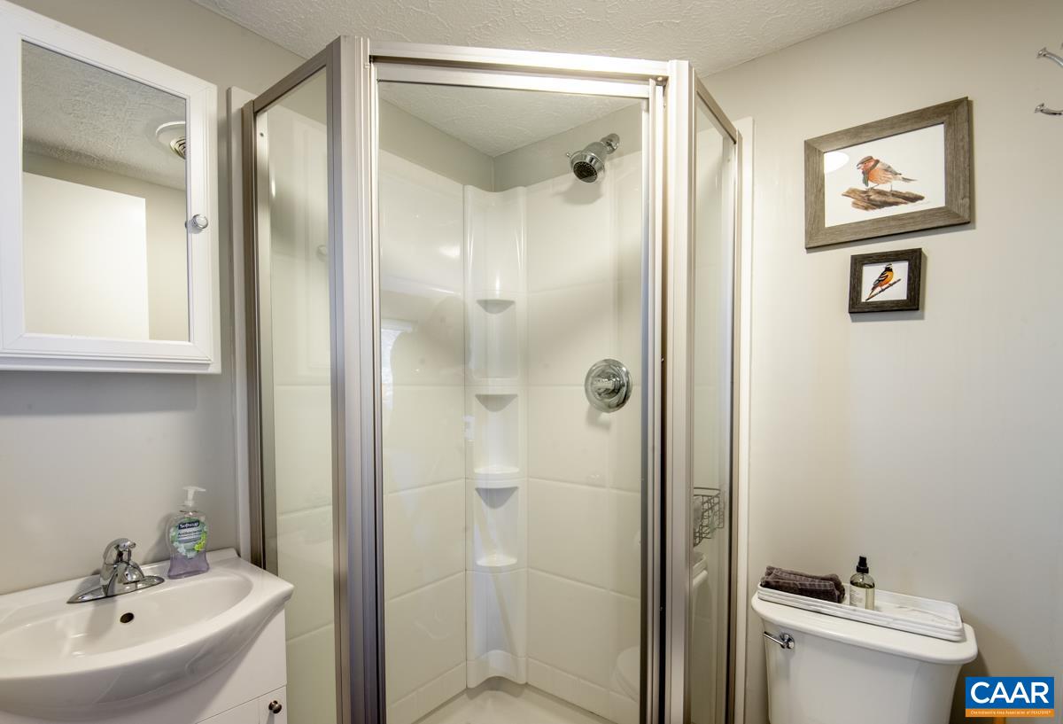 2211 TANNERS RIDGE CONDOS