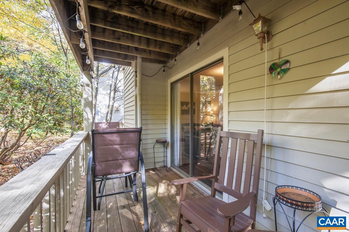 2211 TANNERS RIDGE CONDOS
