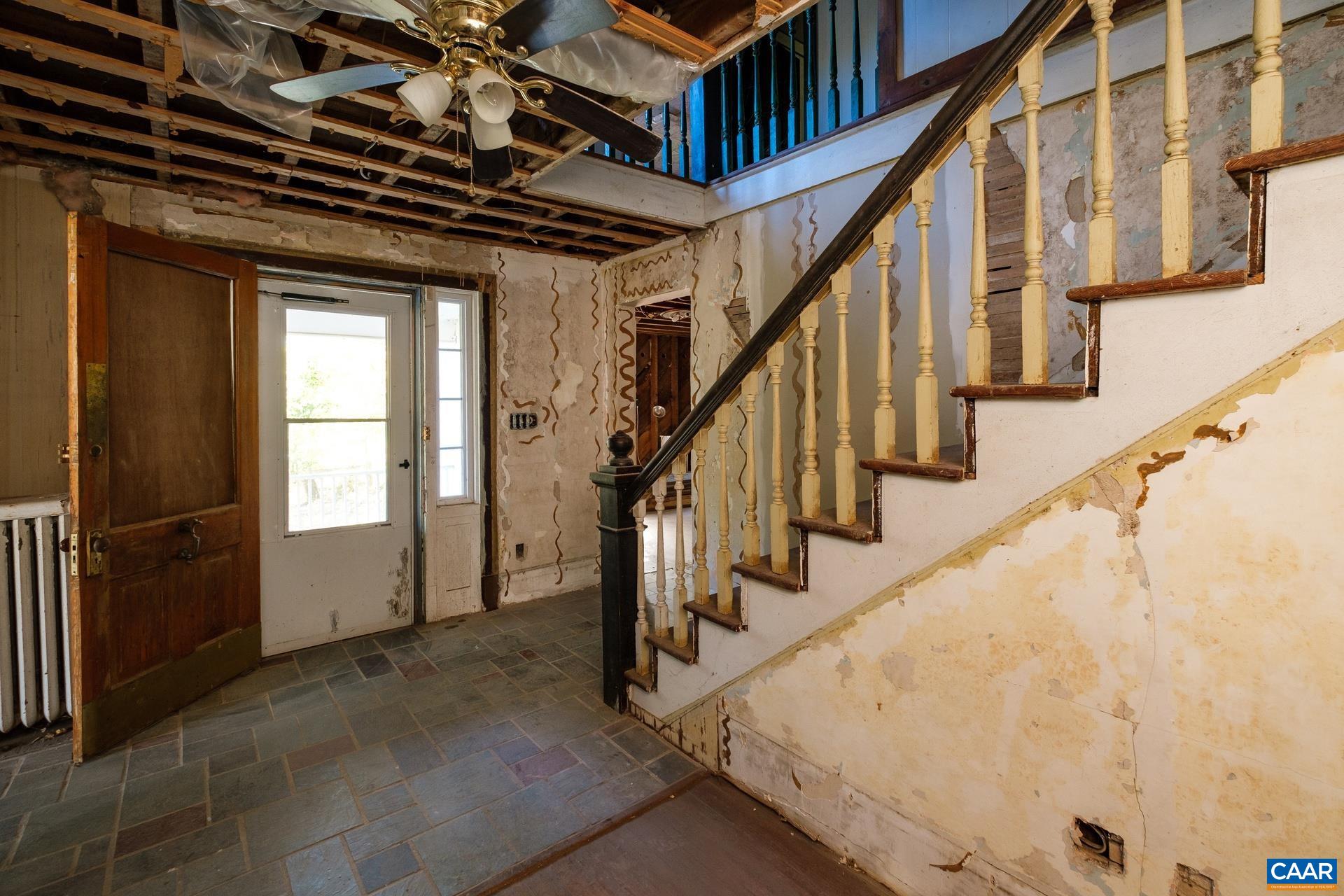 37 PHARSALIA RD
