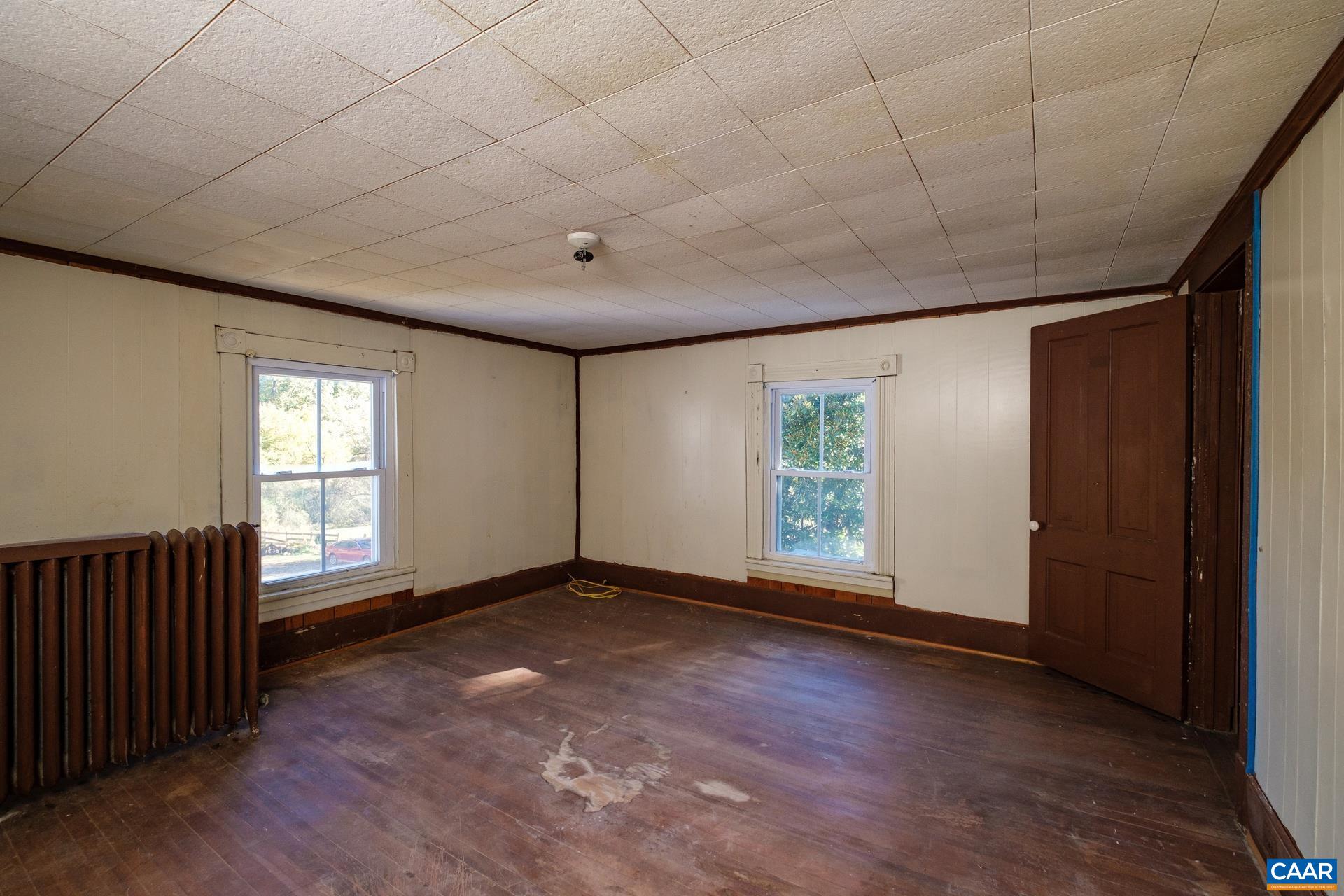 37 PHARSALIA RD