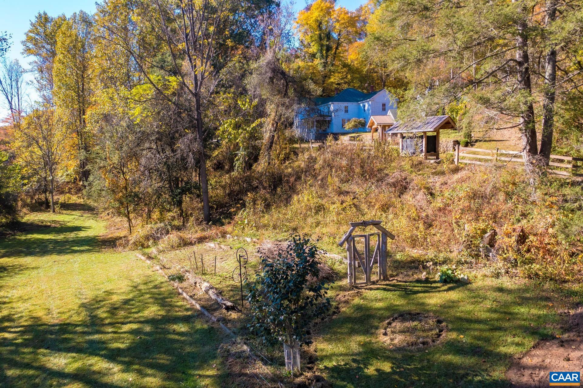 37 PHARSALIA RD