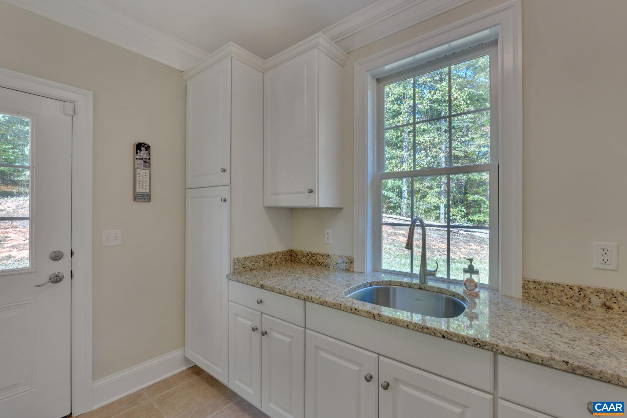 5759 SPOTSWOOD TRL