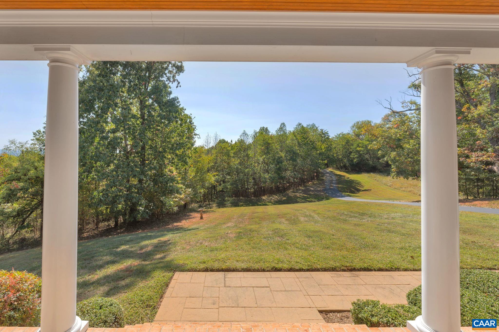 5759 SPOTSWOOD TRL