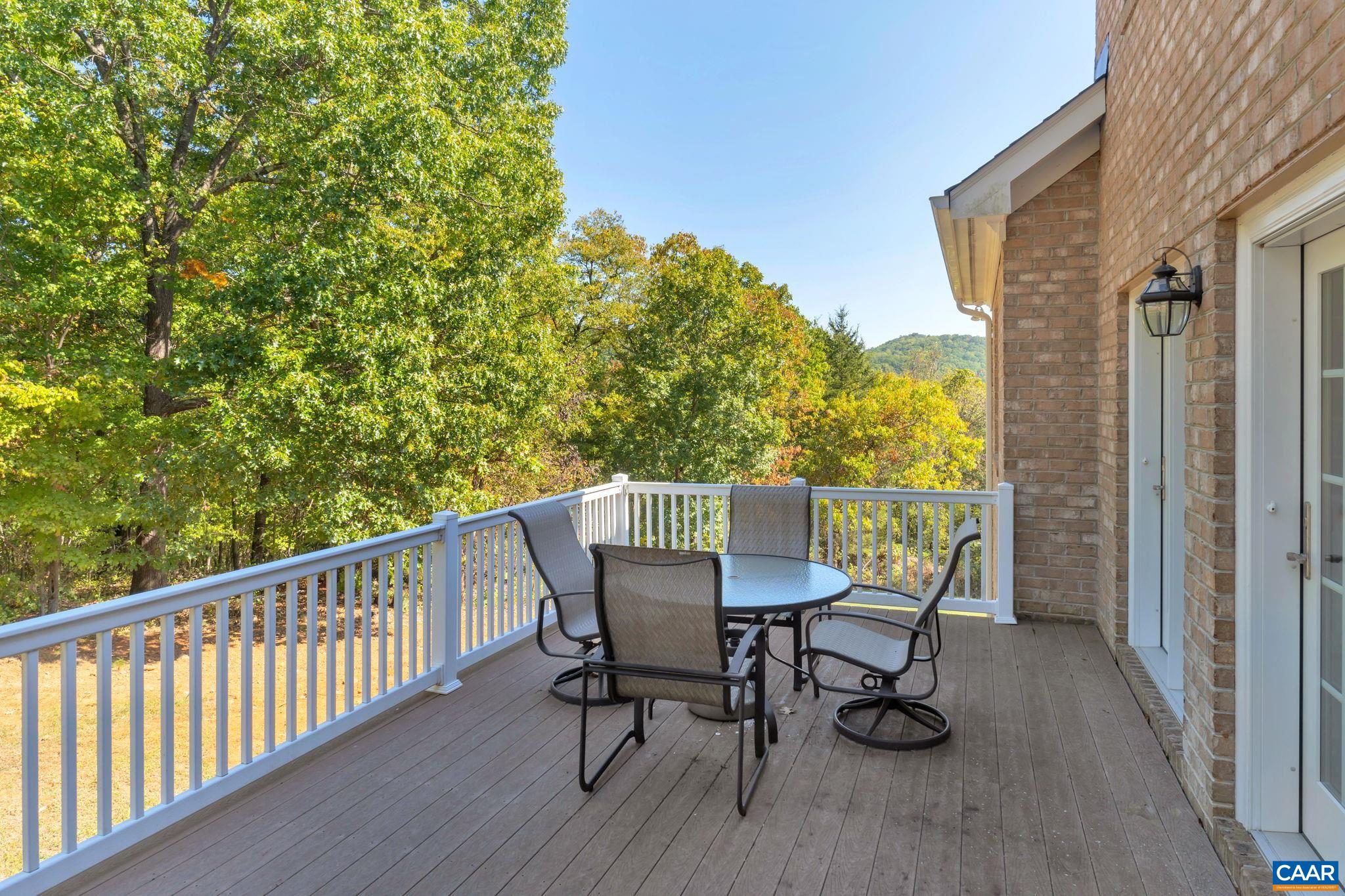 5759 SPOTSWOOD TRL