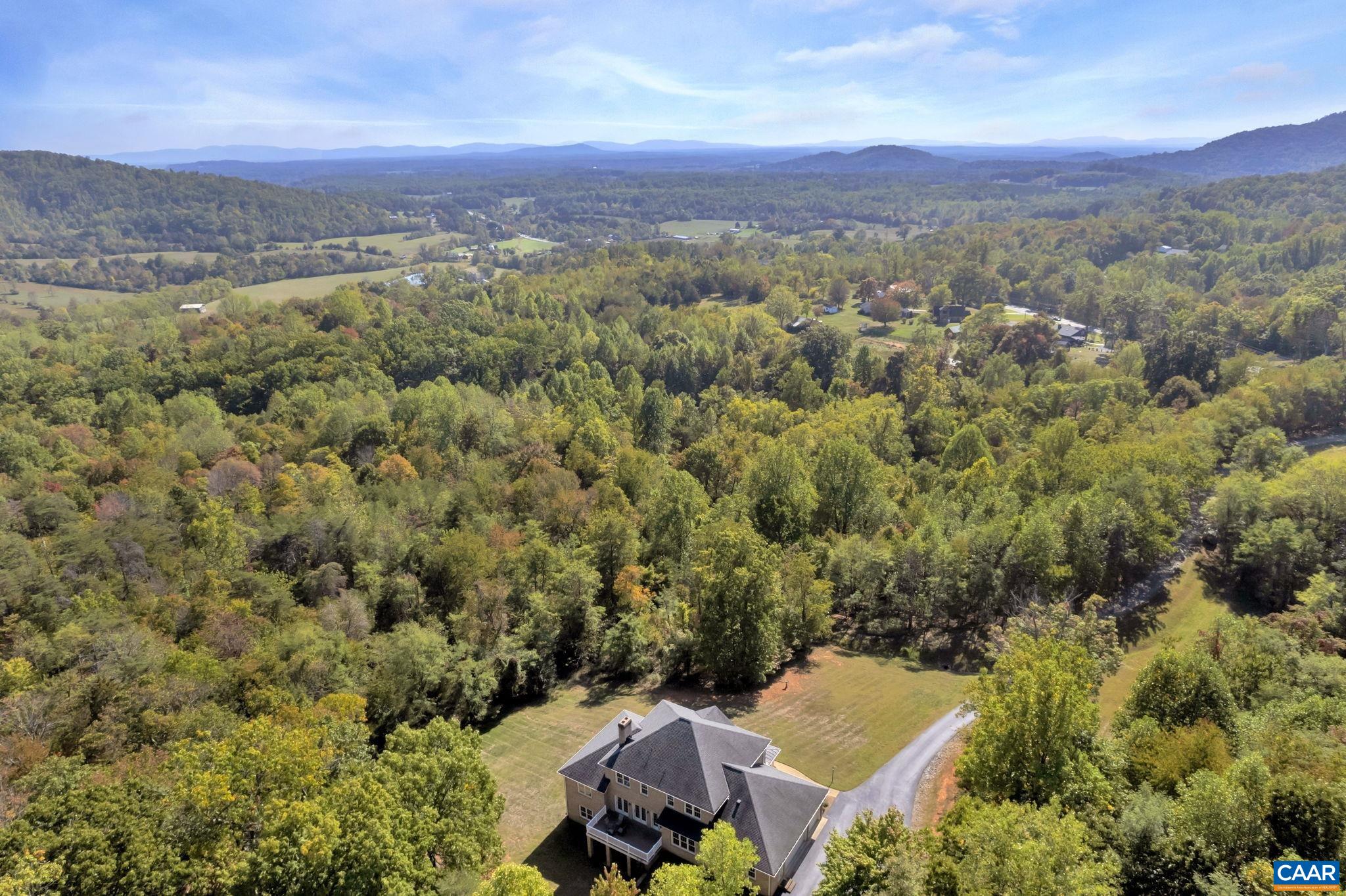 5759 SPOTSWOOD TRL