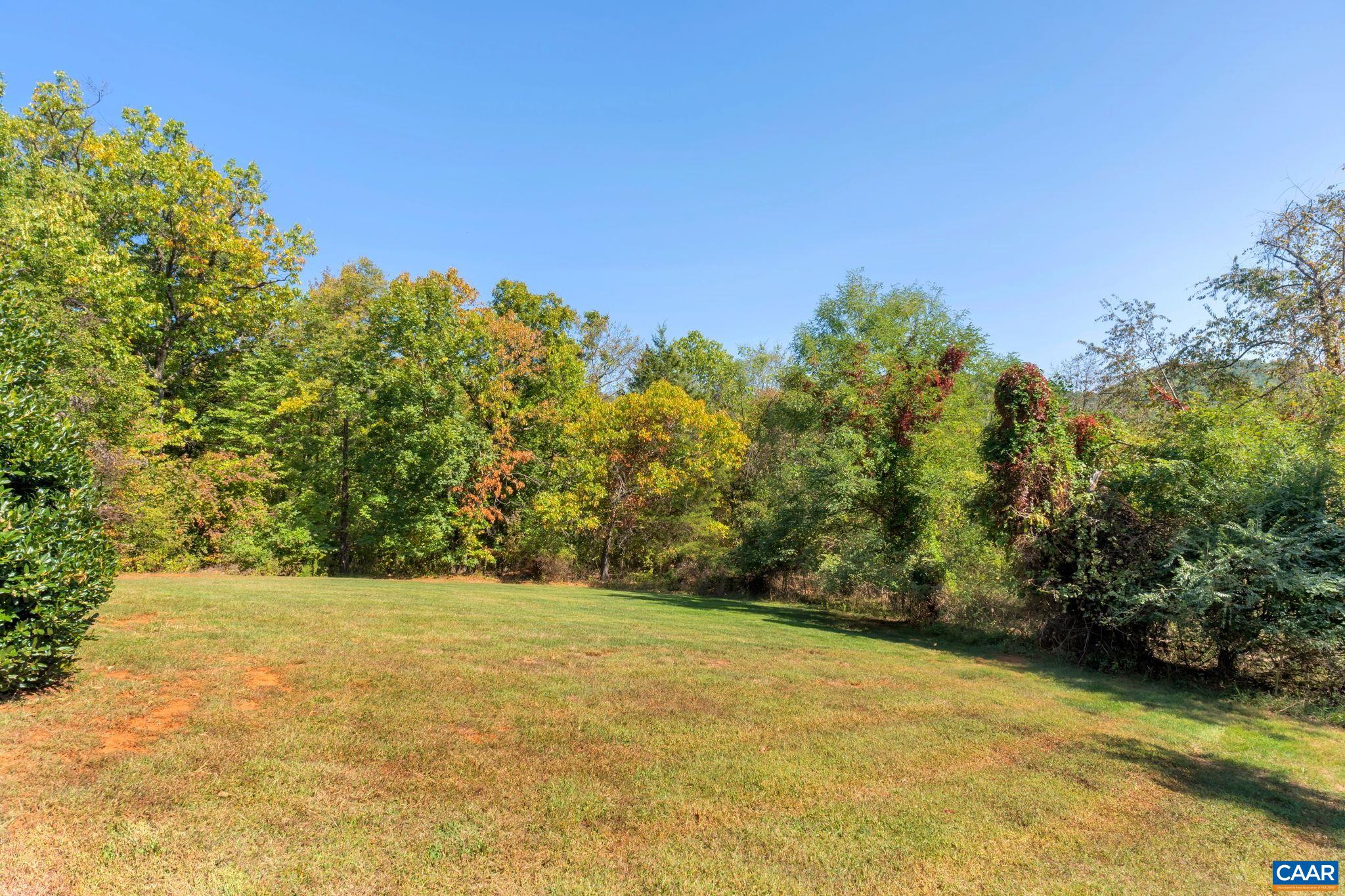 5759 SPOTSWOOD TRL