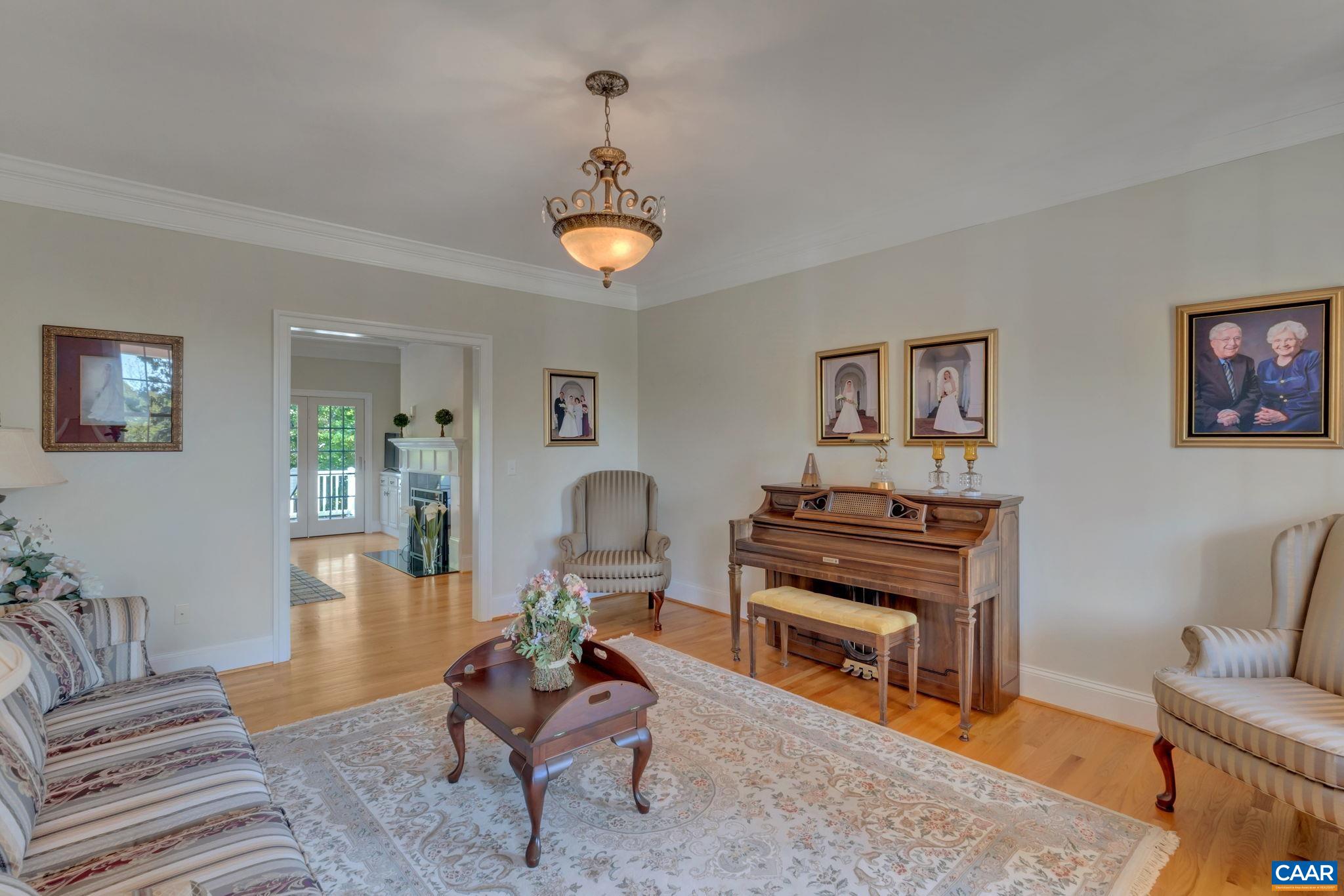 5759 SPOTSWOOD TRL