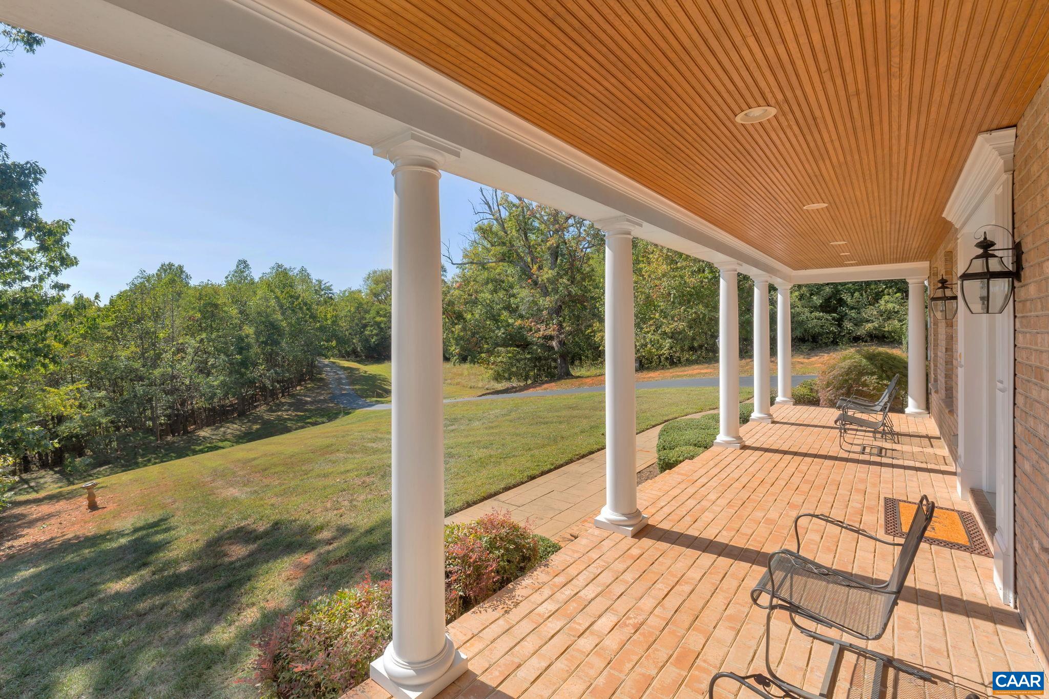5759 SPOTSWOOD TRL