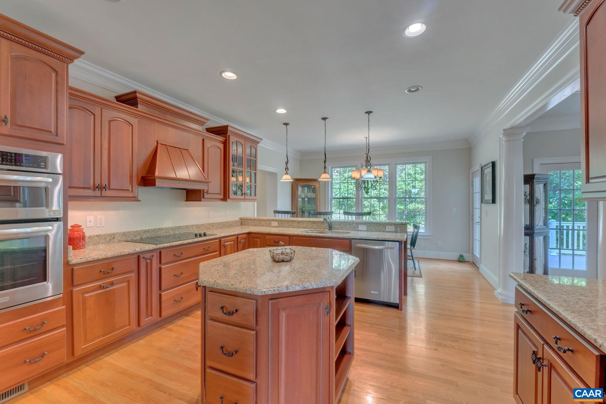 5759 SPOTSWOOD TRL