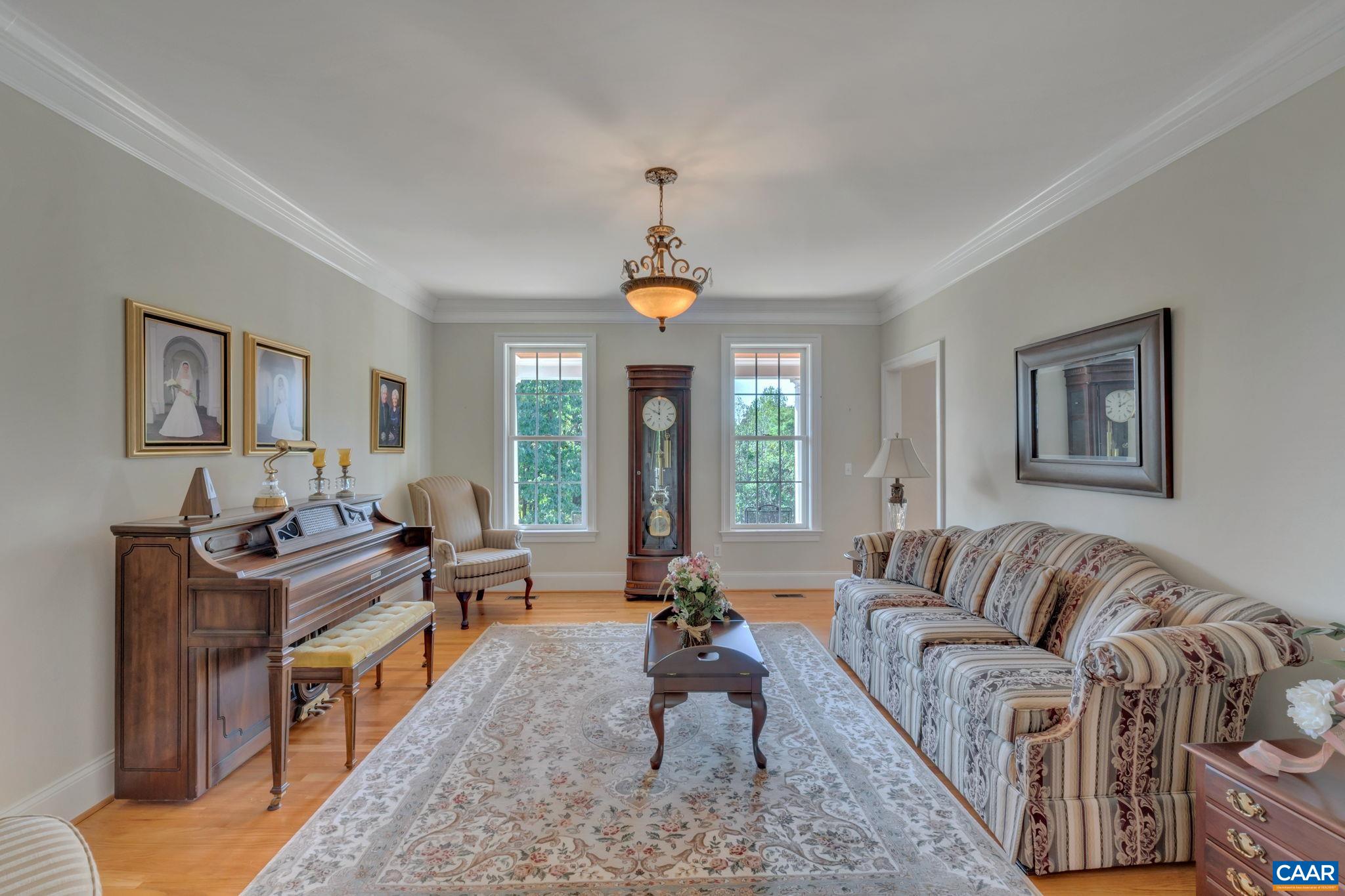 5759 SPOTSWOOD TRL