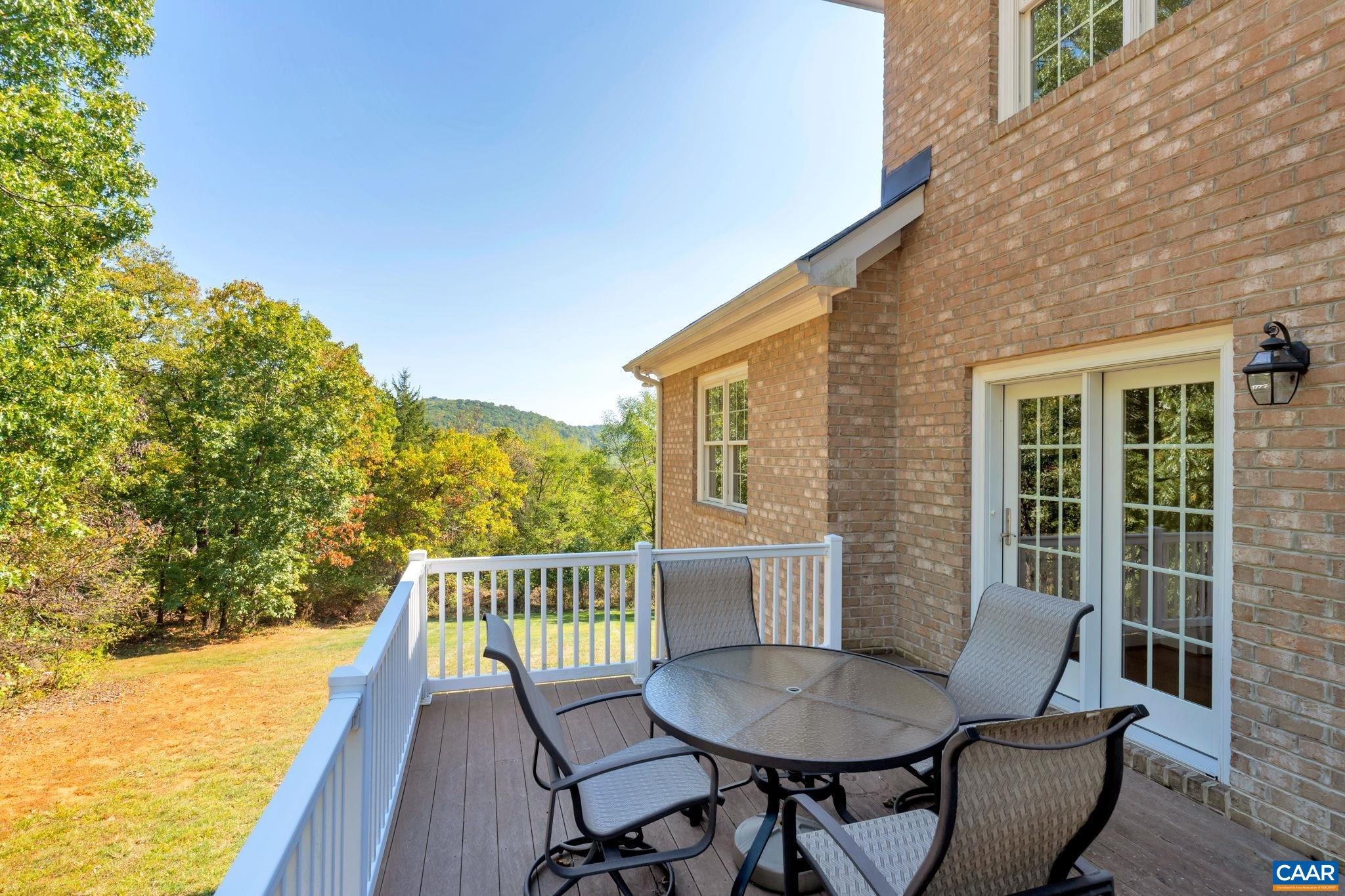 5759 SPOTSWOOD TRL