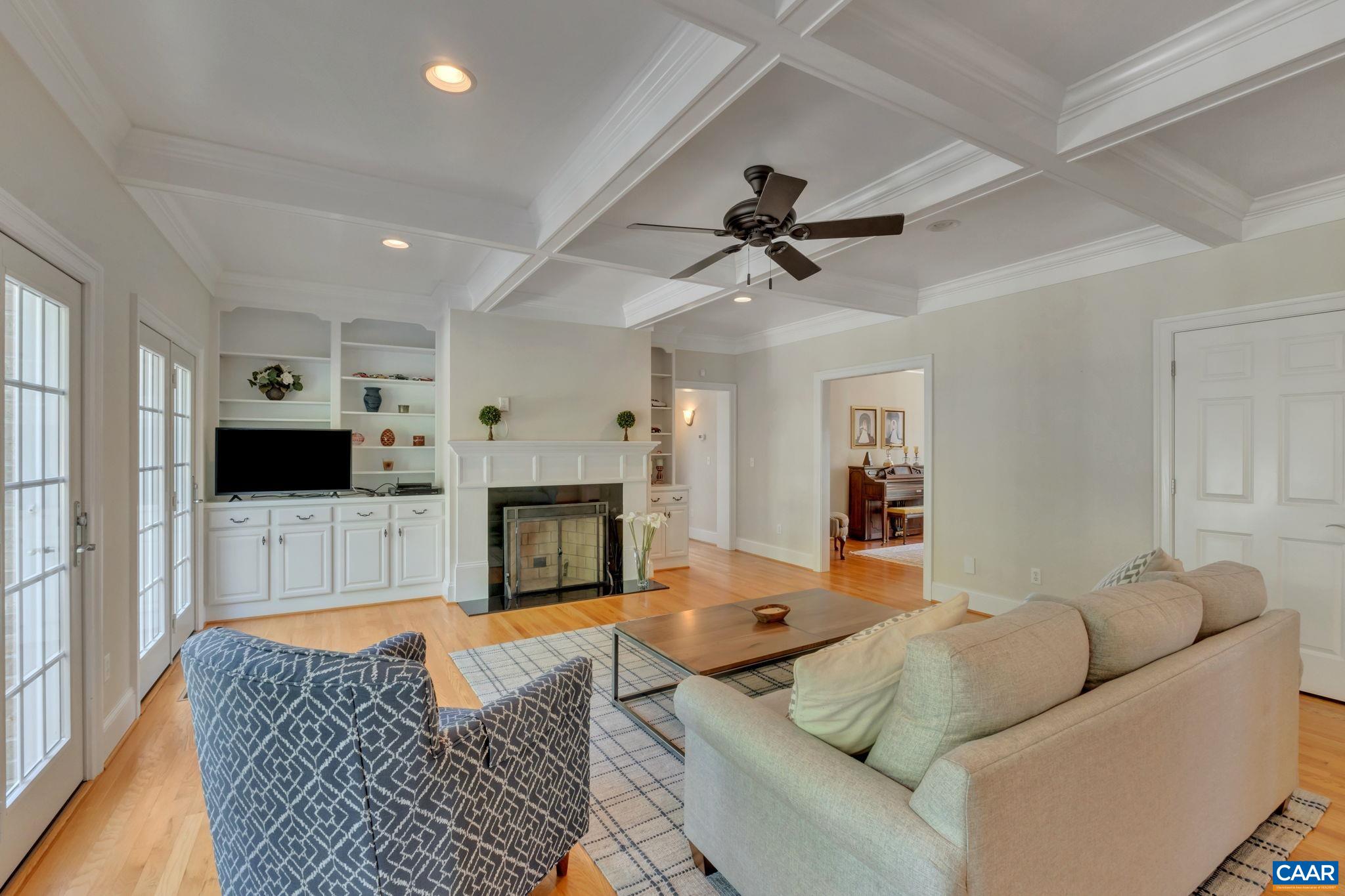 5759 SPOTSWOOD TRL