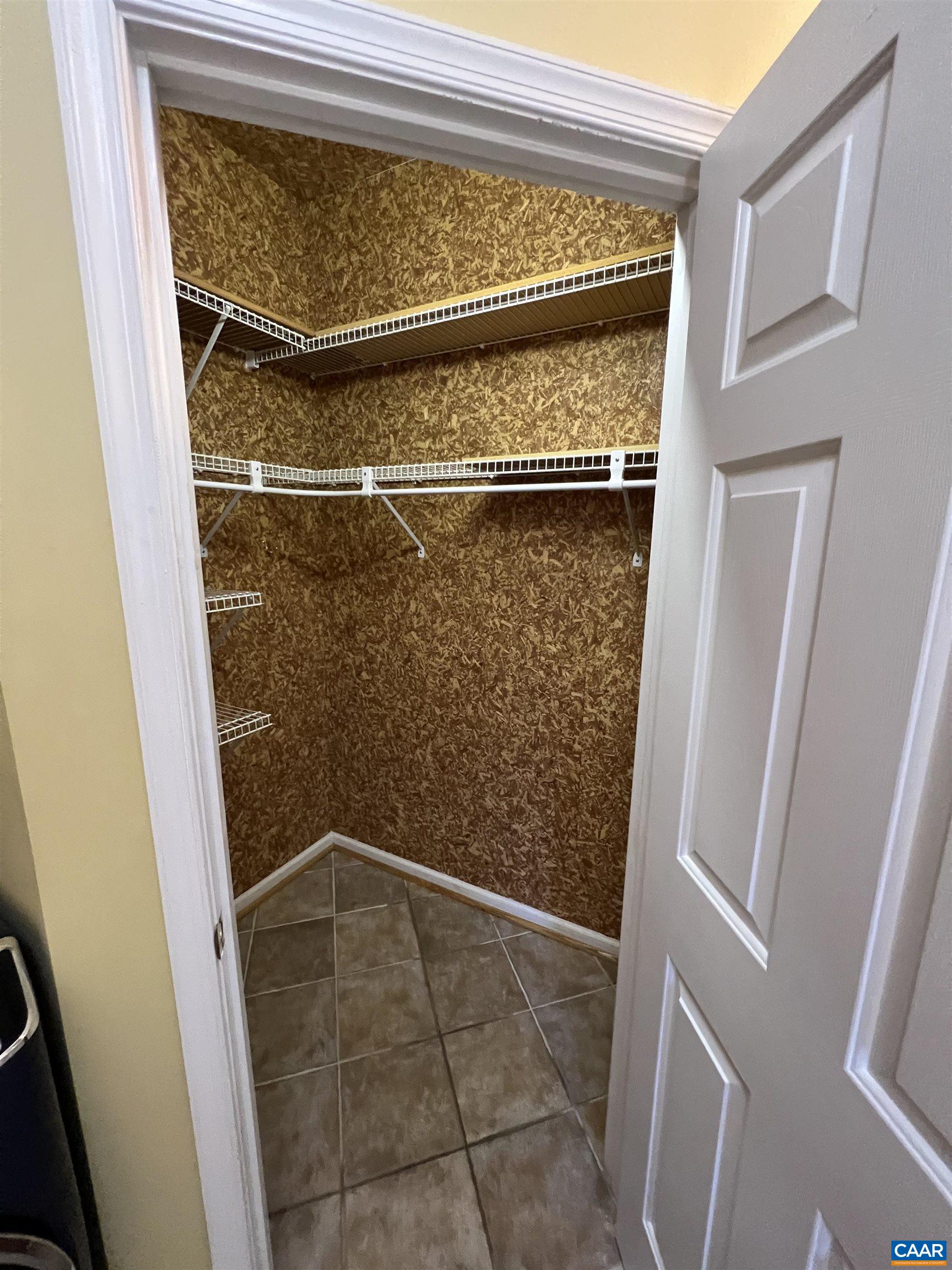 1310 RIVER CHASE LN