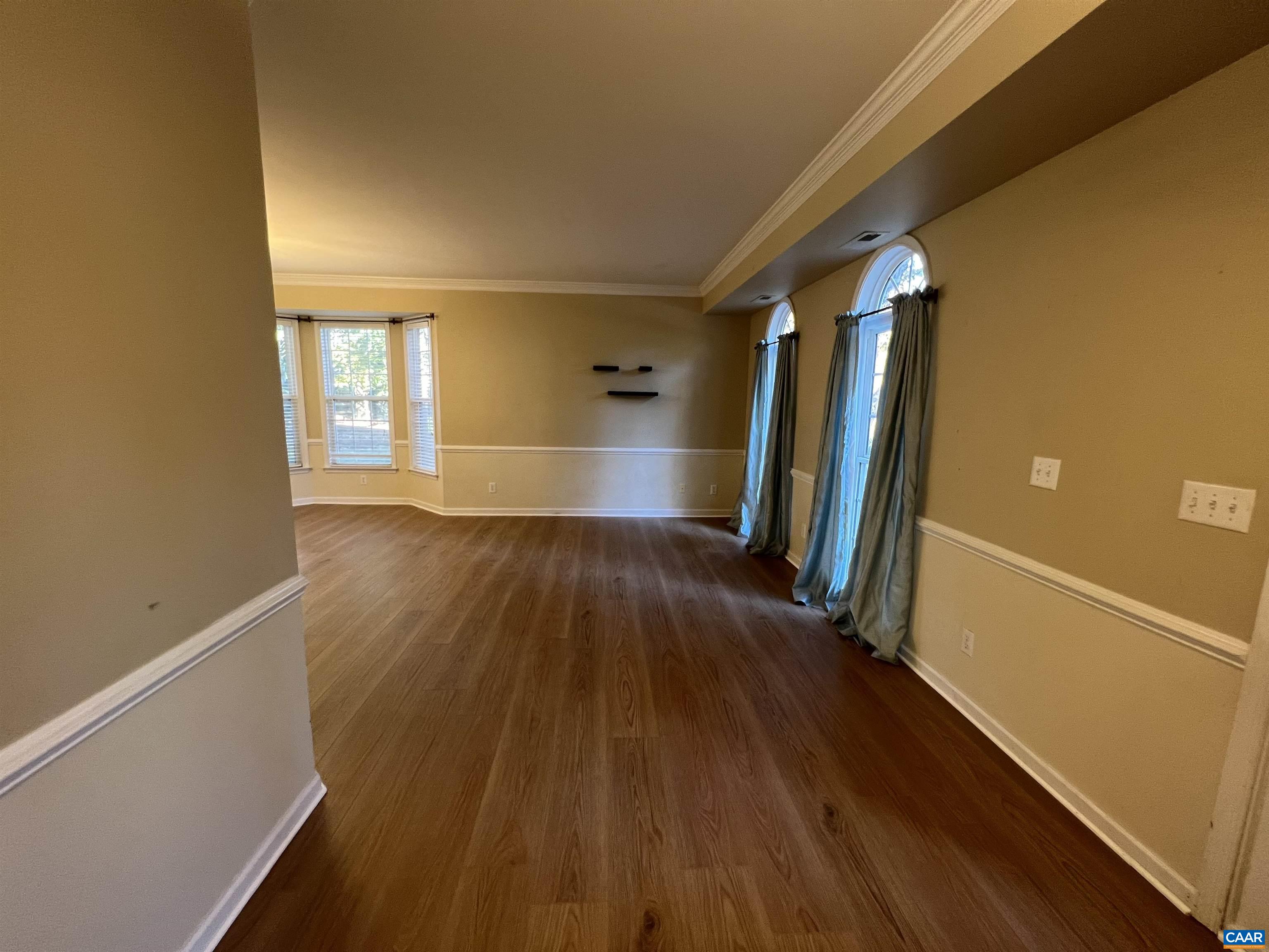 1310 RIVER CHASE LN
