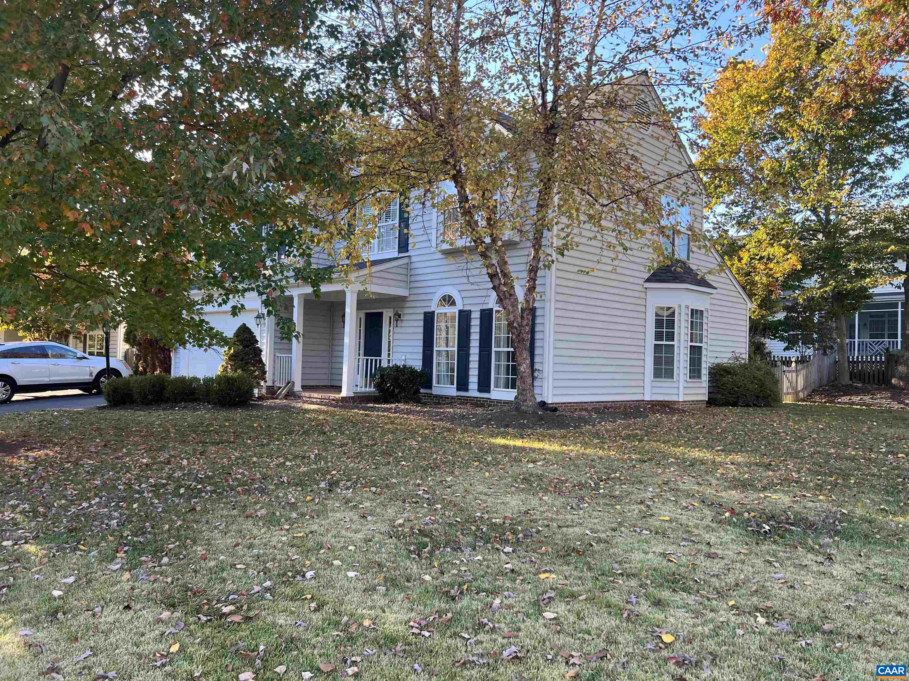 1310 RIVER CHASE LN