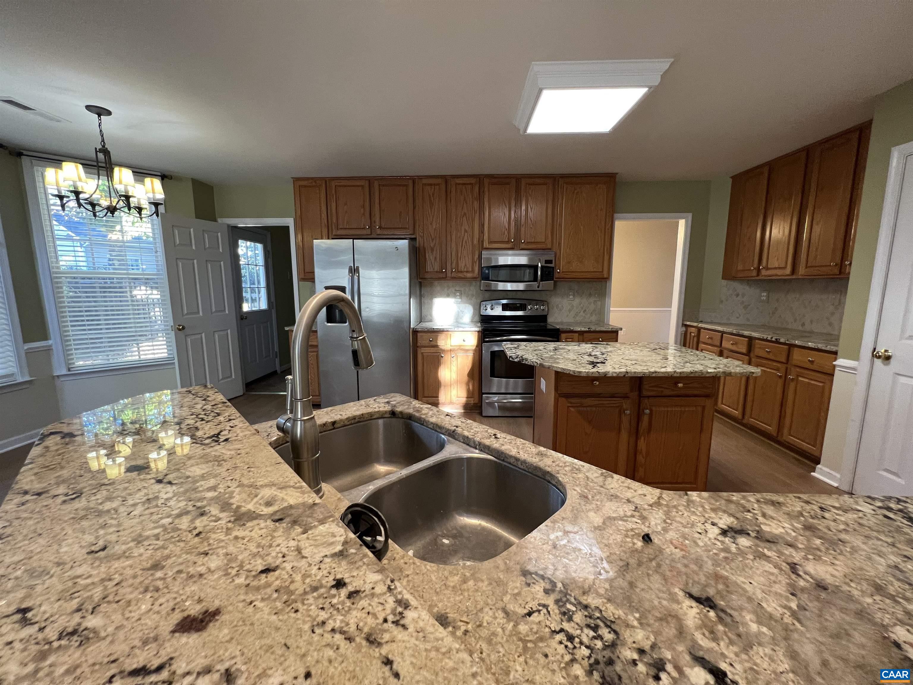 1310 RIVER CHASE LN