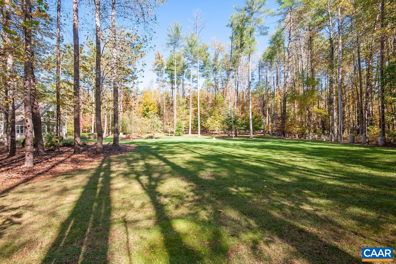 36 DEER RUN