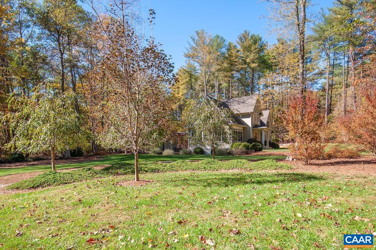 36 DEER RUN