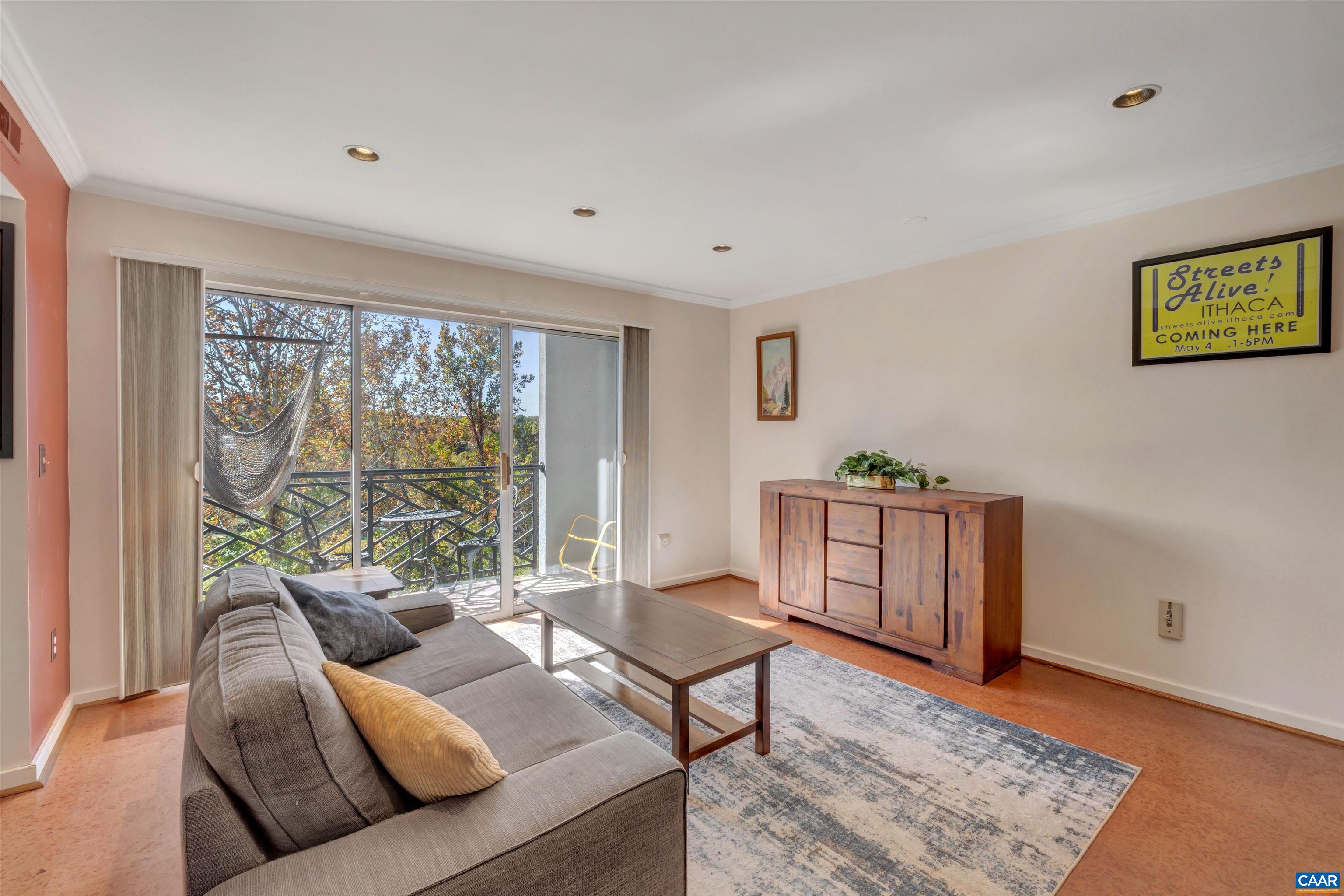 1604 MONTICELLO AVE Unit: F