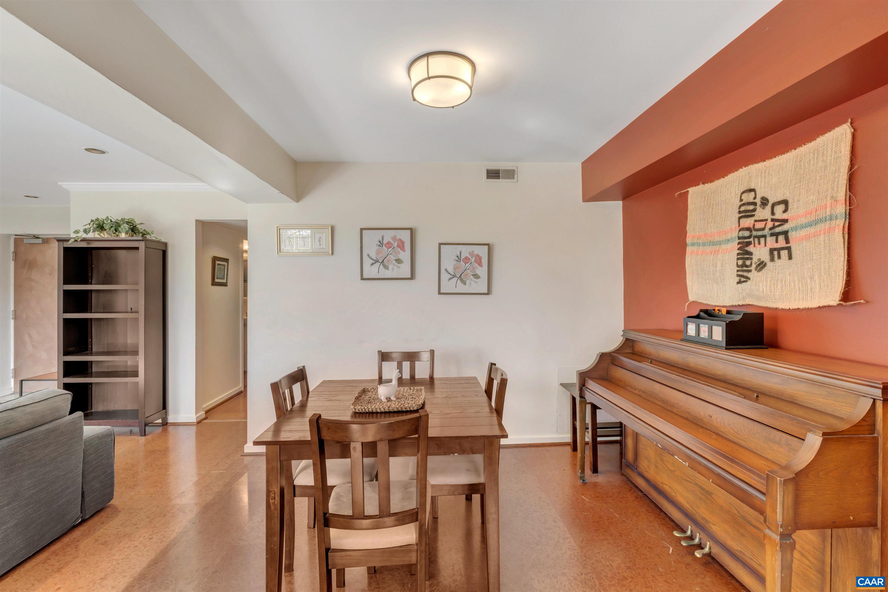 1604 MONTICELLO AVE Unit: F