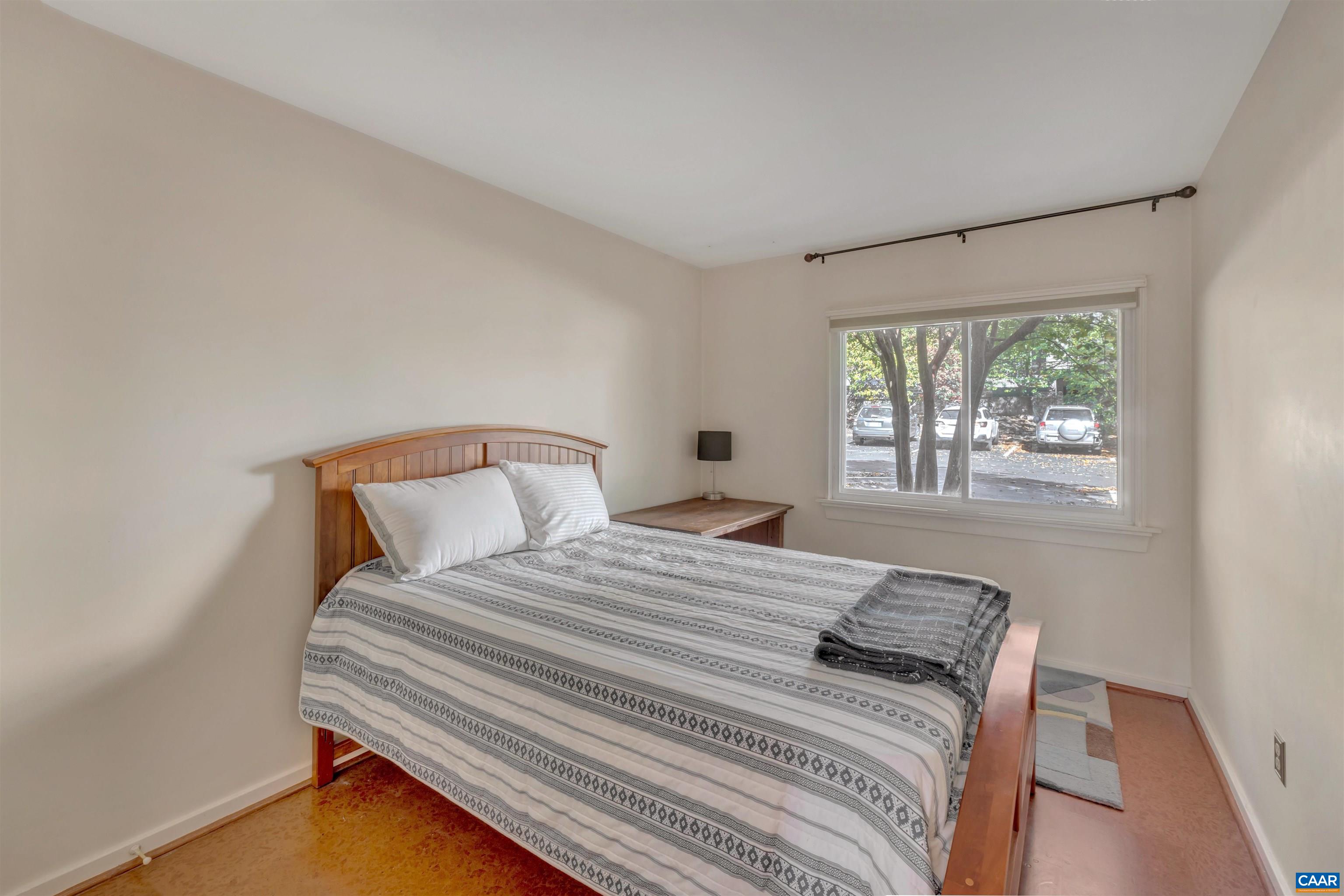 1604 MONTICELLO AVE Unit: F