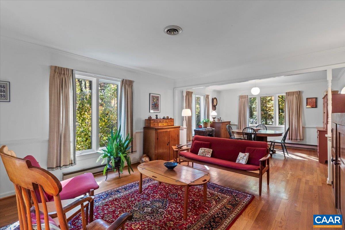 103 VICAR CT