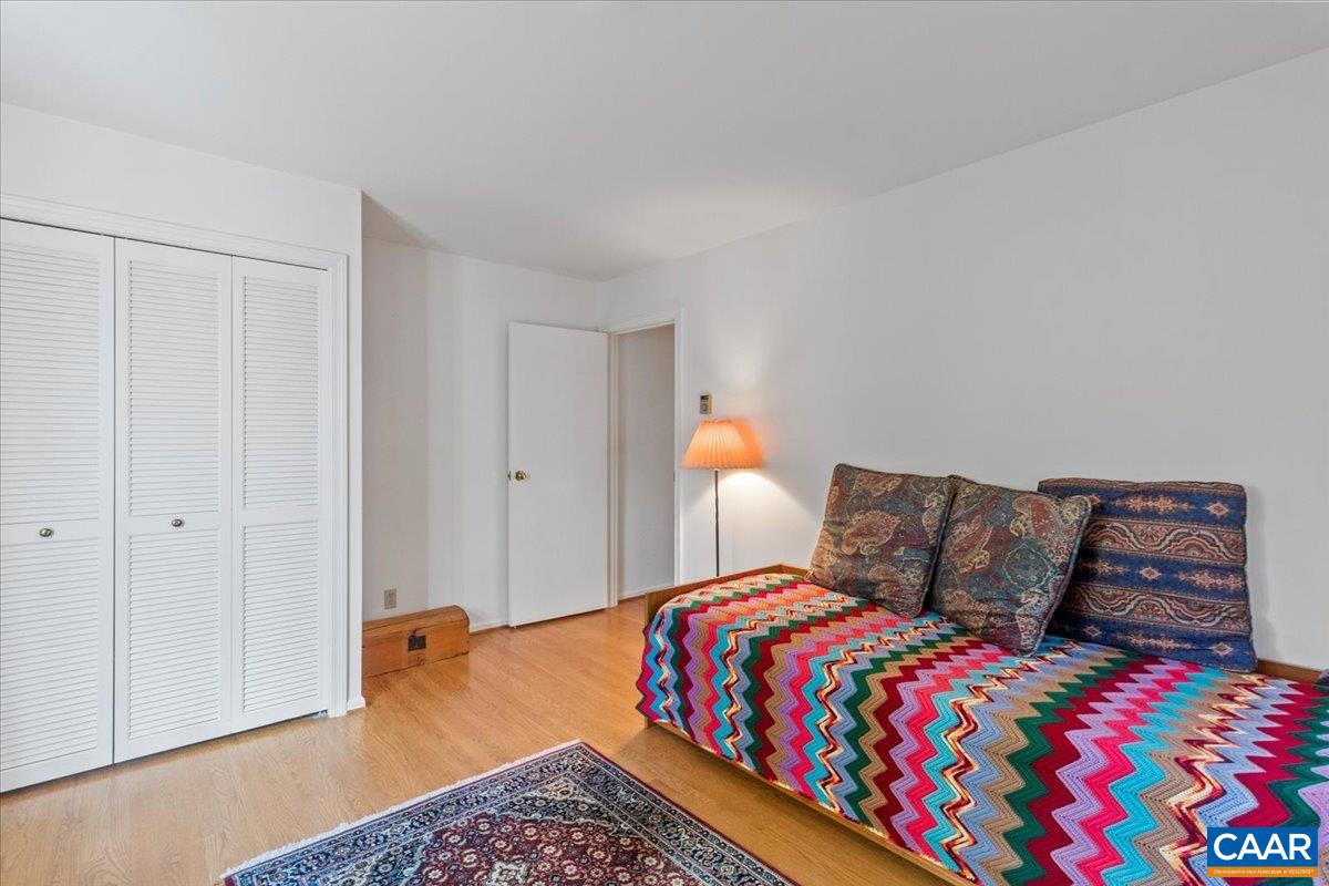 103 VICAR CT