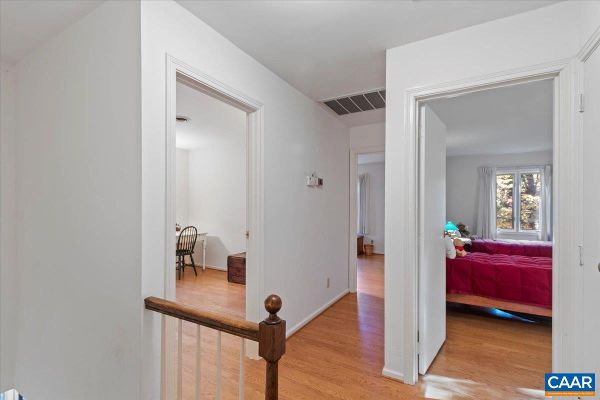 103 VICAR CT