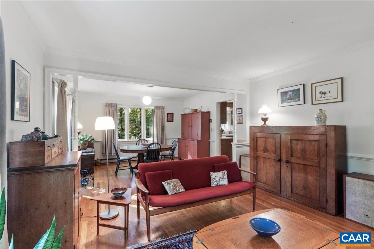 103 VICAR CT