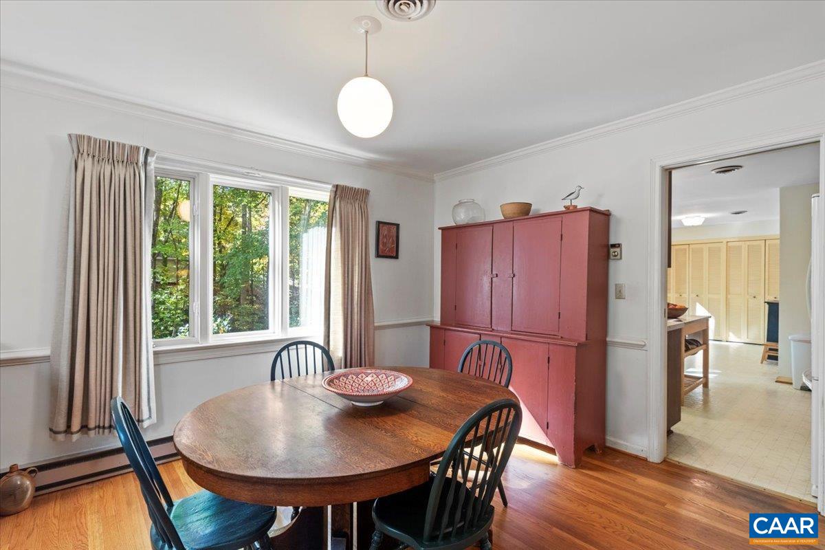 103 VICAR CT