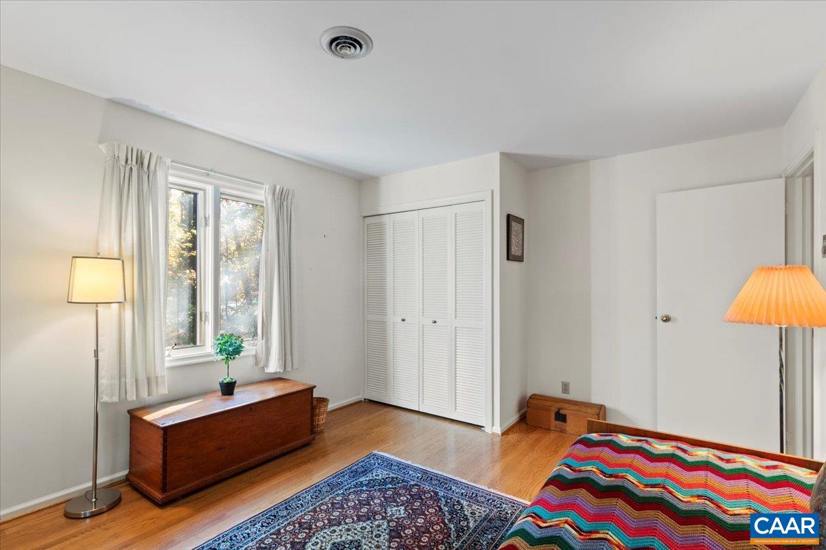 103 VICAR CT