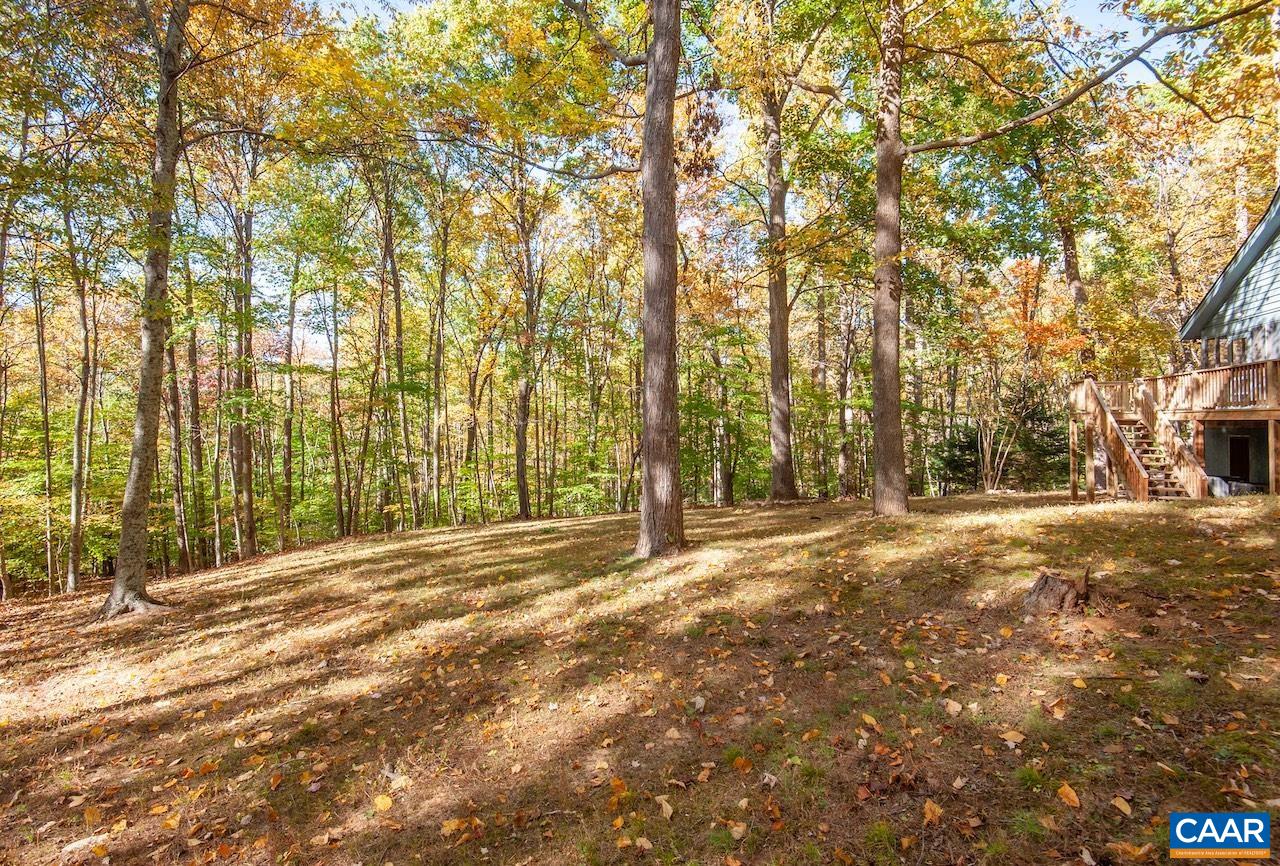 901 PIGEON HILL RD