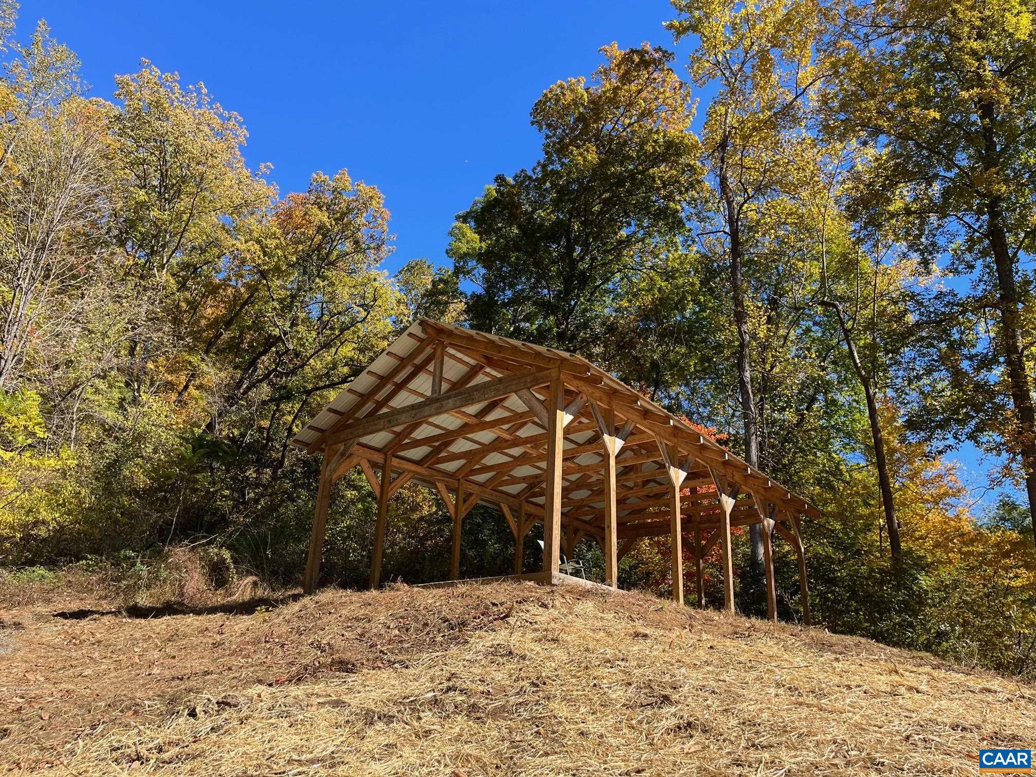 9360 CRABTREE FALLS HWY