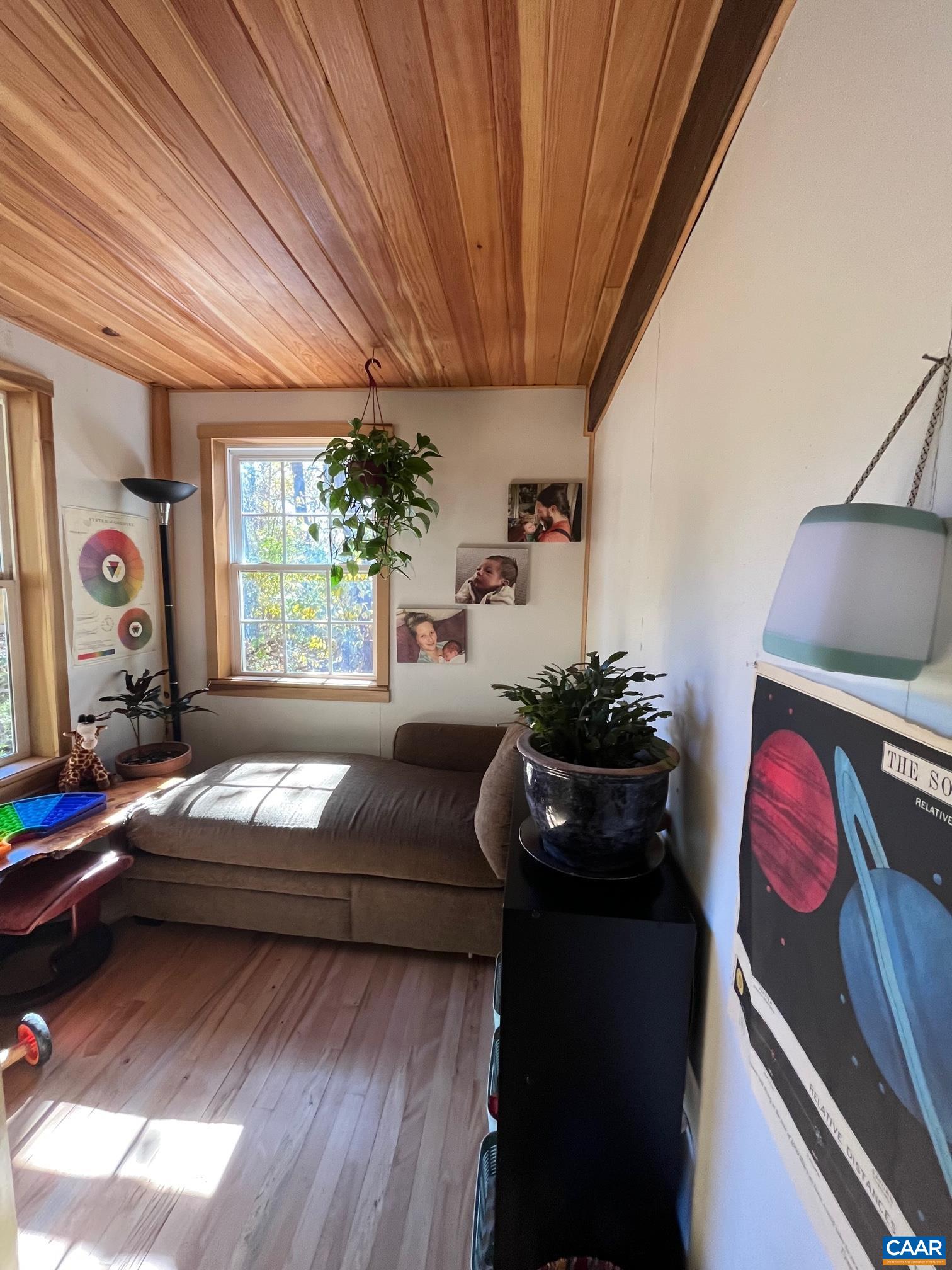 9360 CRABTREE FALLS HWY