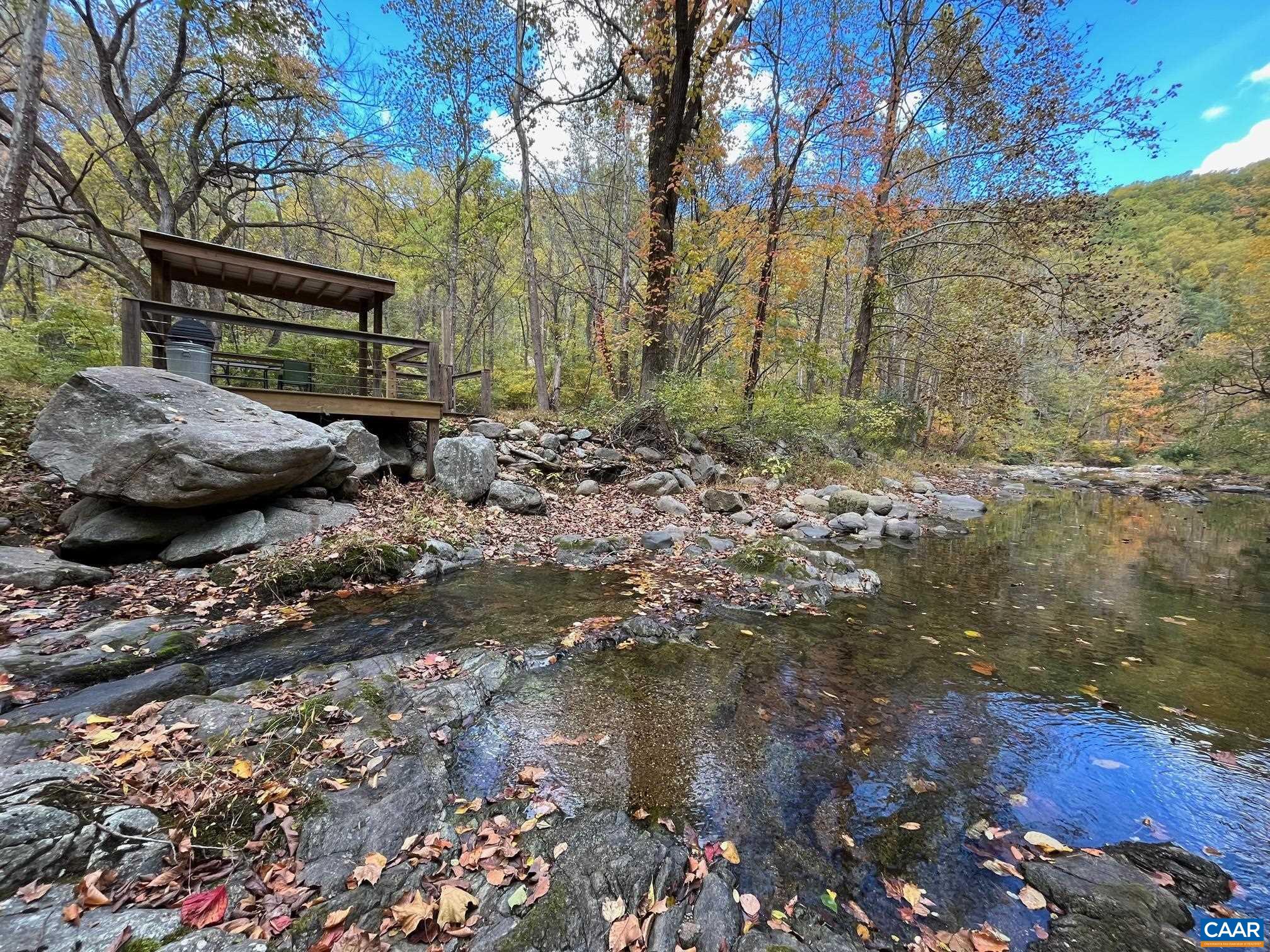 9360 CRABTREE FALLS HWY