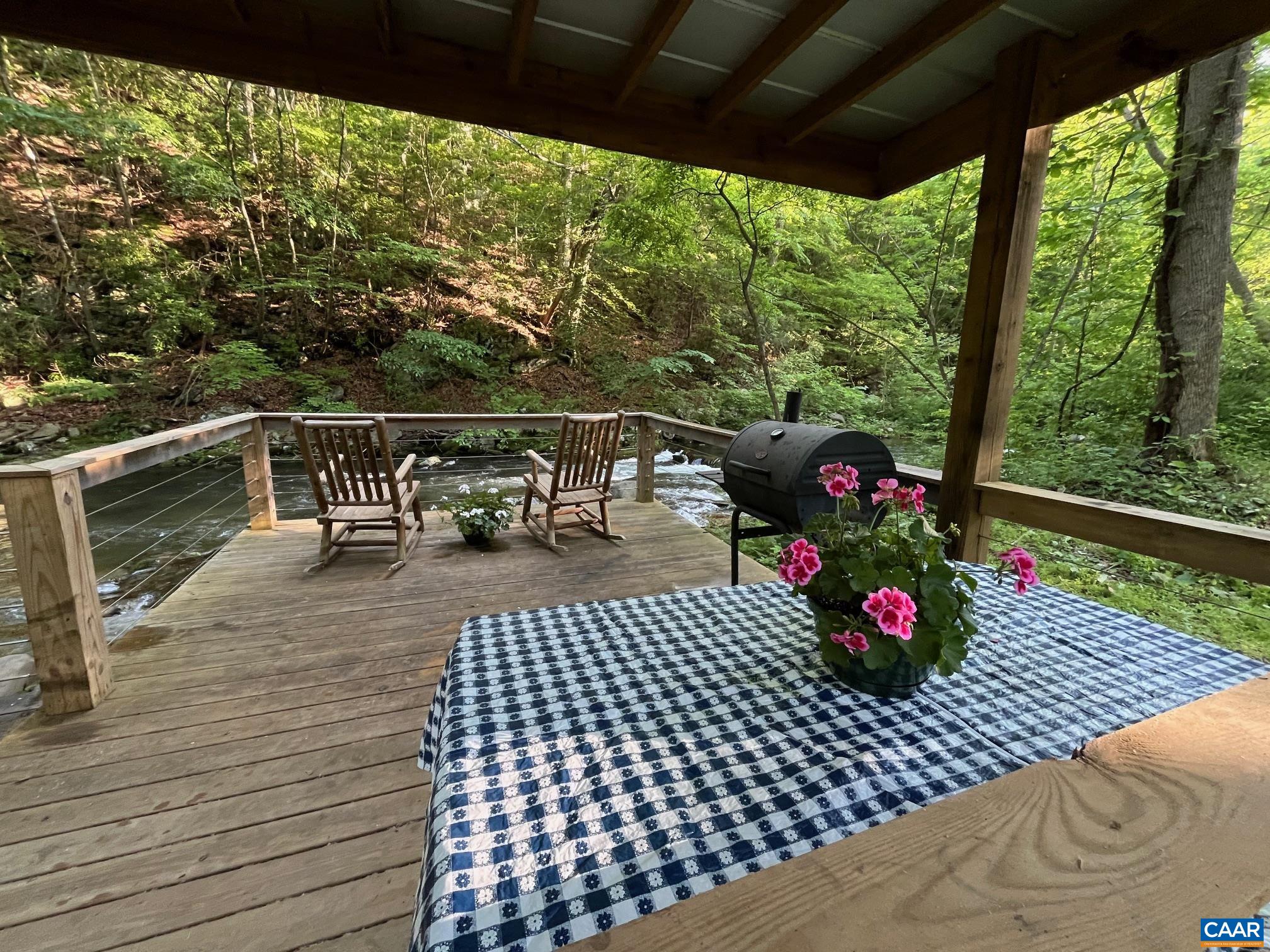 9360 CRABTREE FALLS HWY