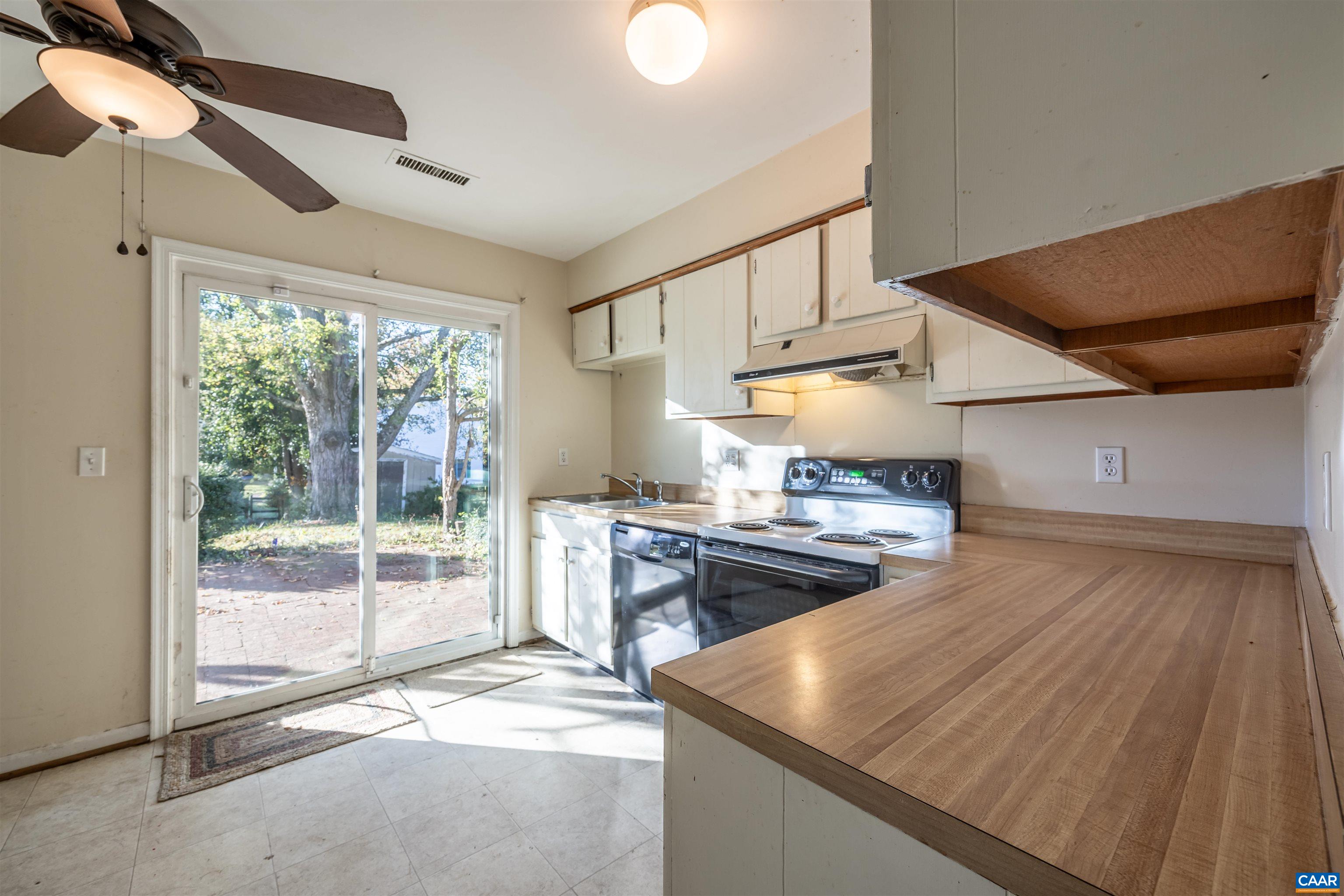1655 RAVENS PL