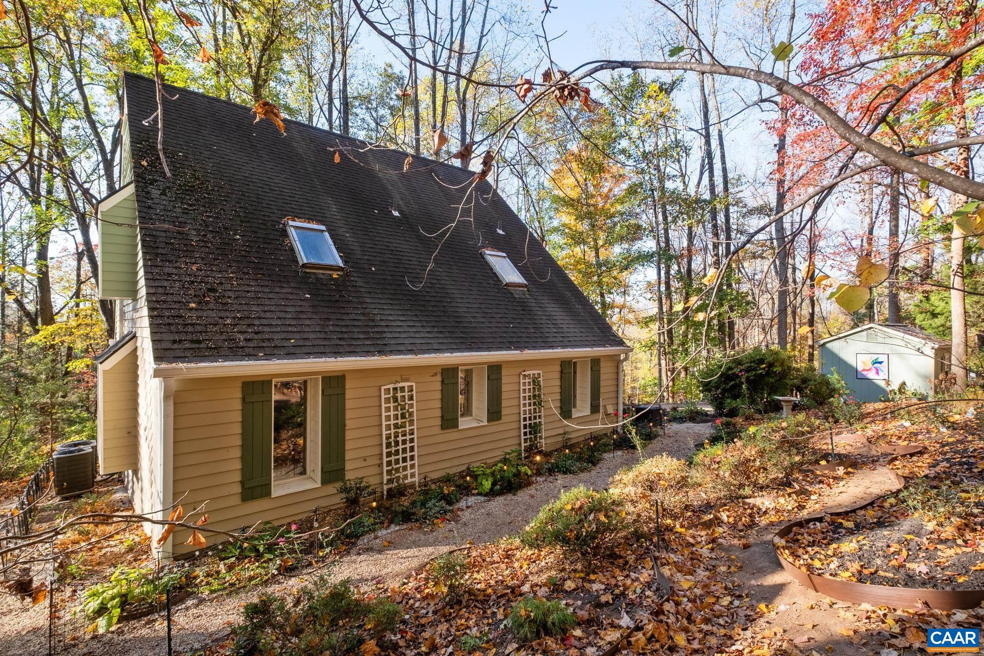 277 GREY DOVE LN