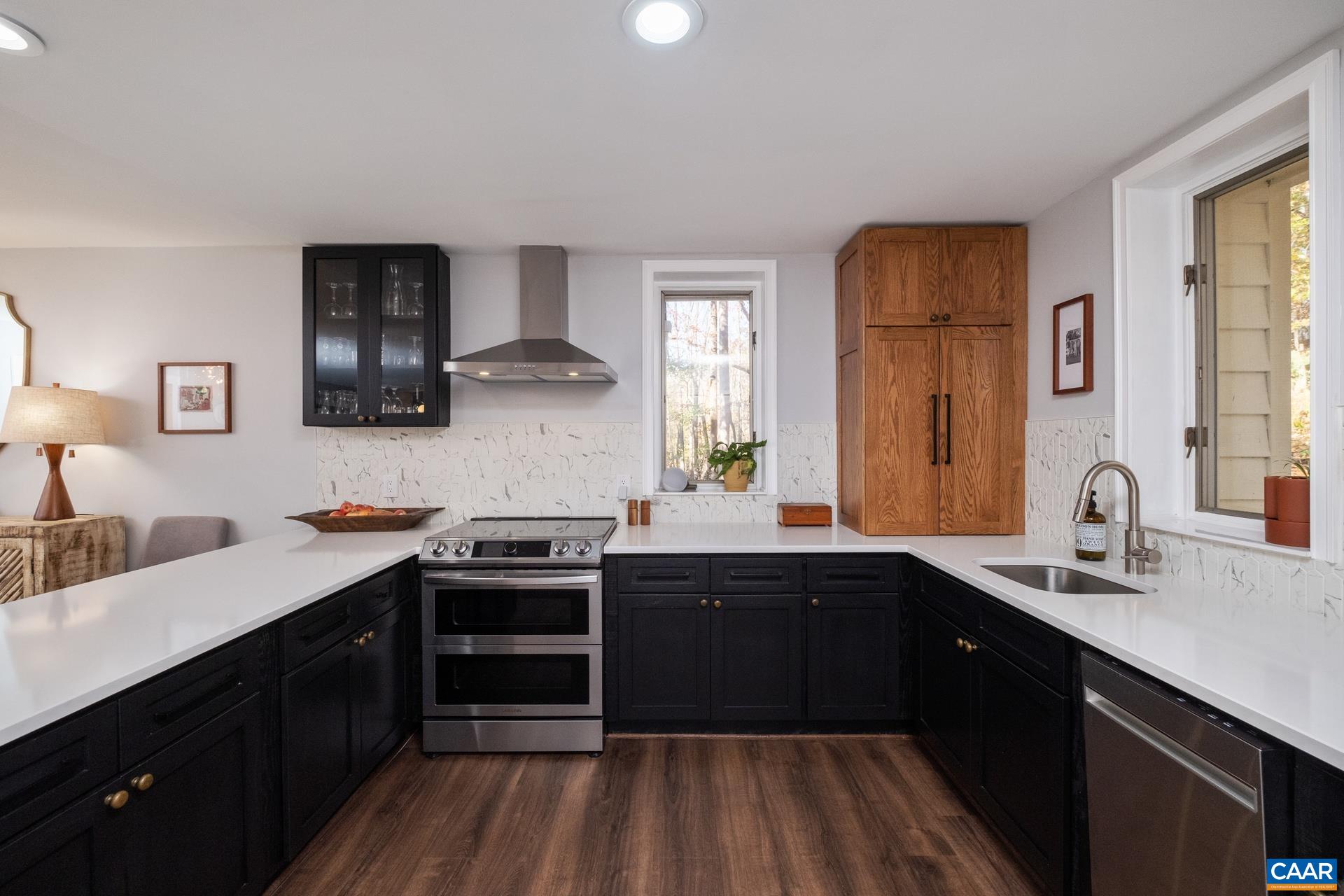 277 GREY DOVE LN