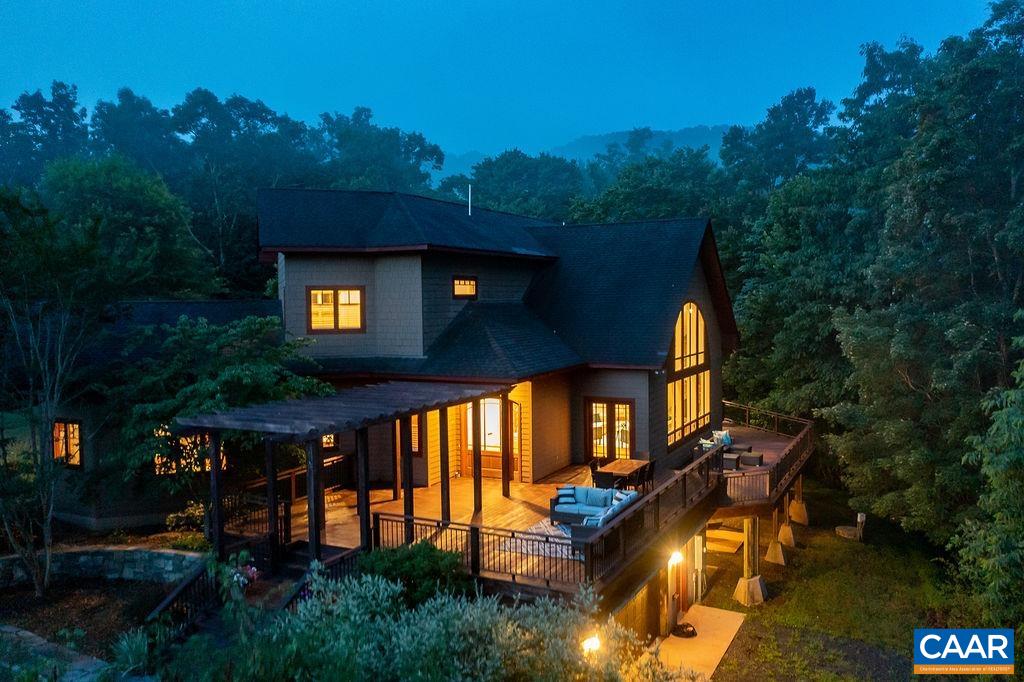 330 GRACE GLEN