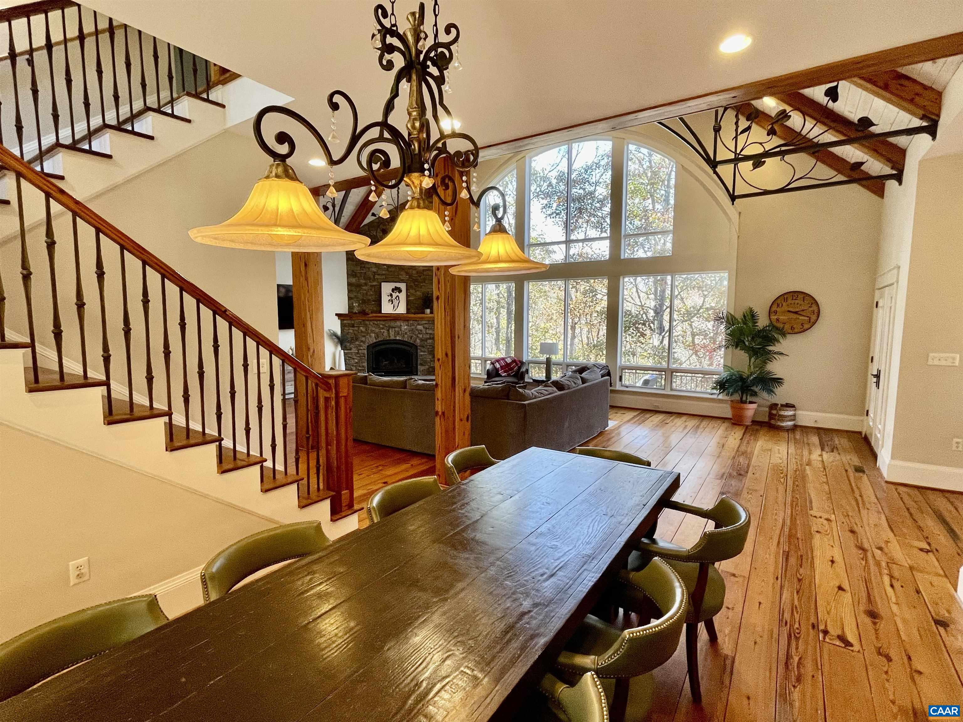 330 GRACE GLEN