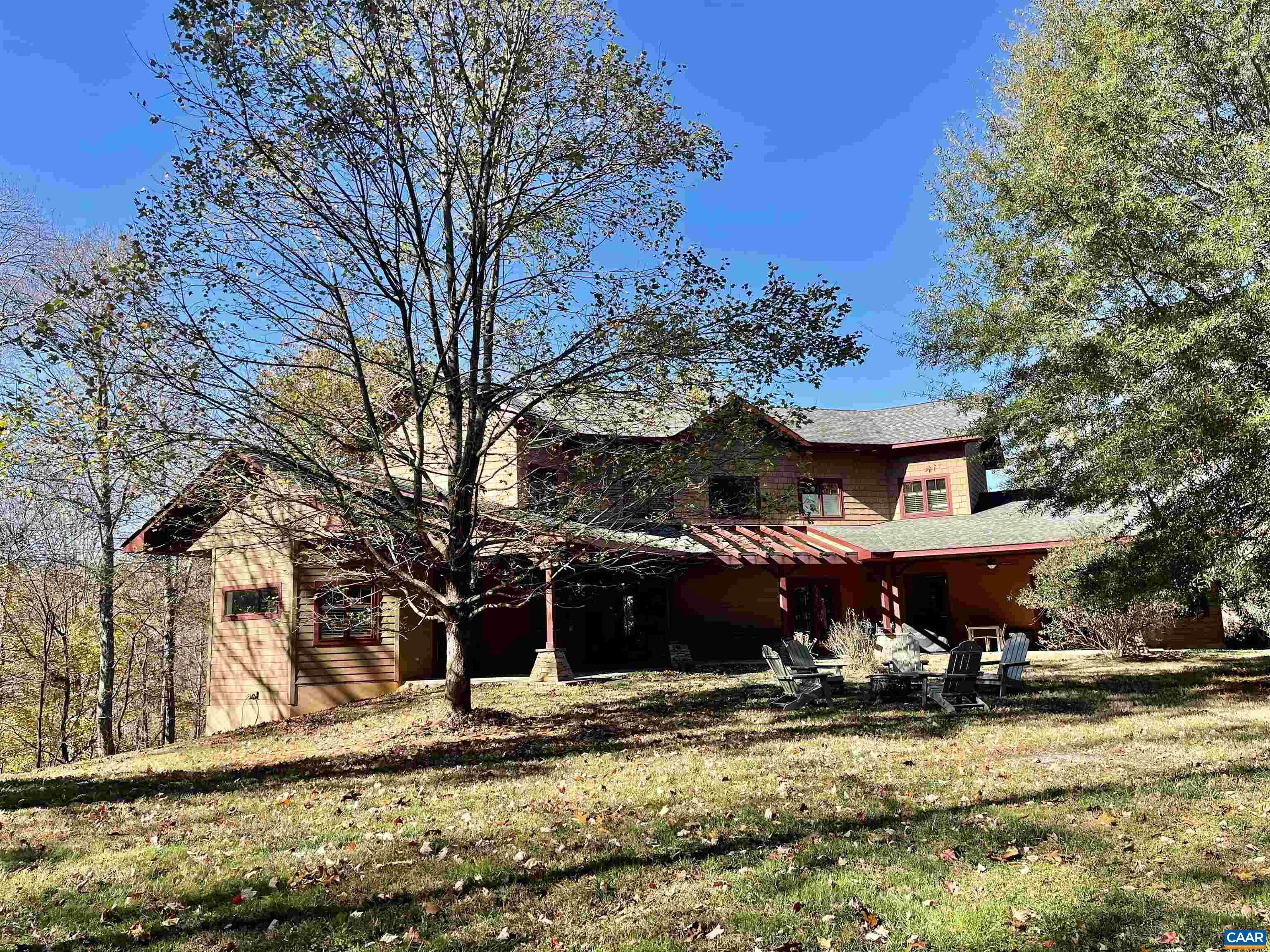 330 GRACE GLEN