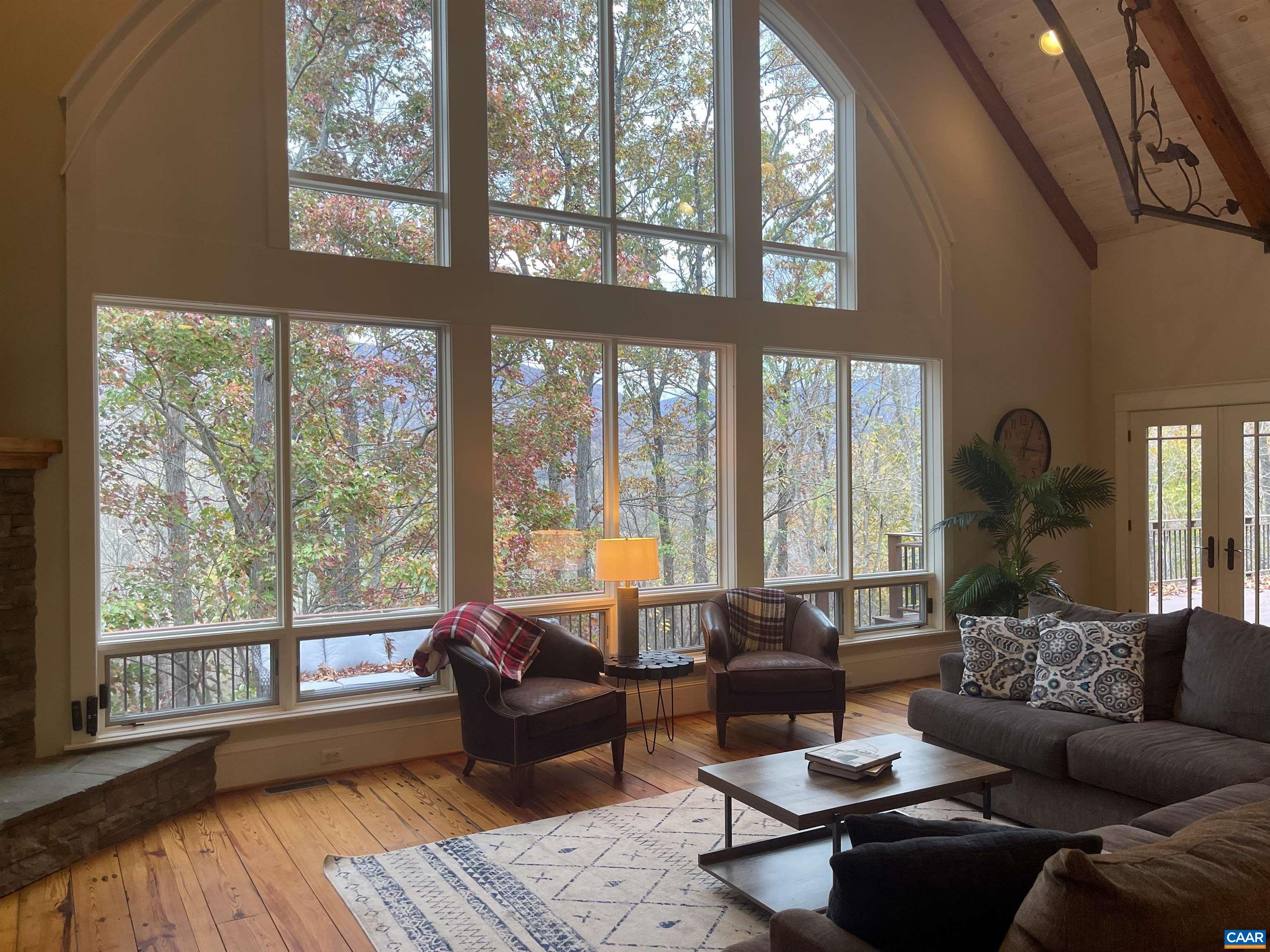 330 GRACE GLEN