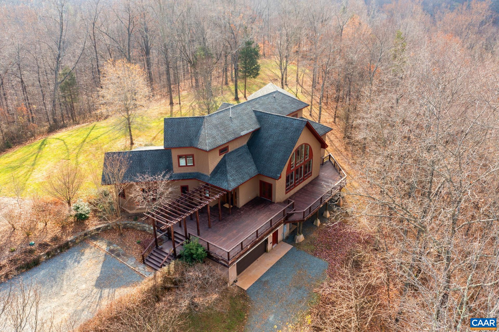 330 GRACE GLEN