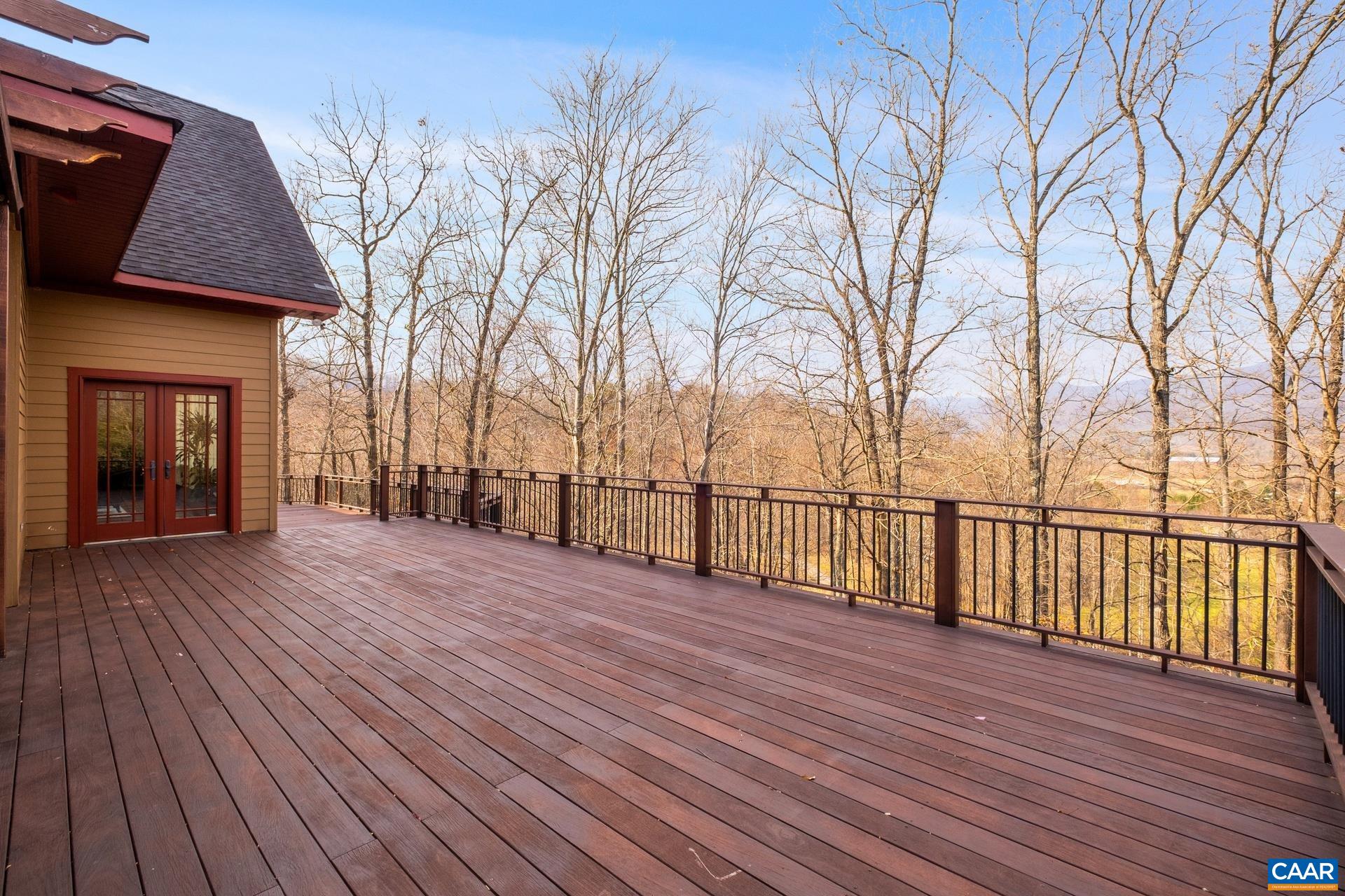 330 GRACE GLEN