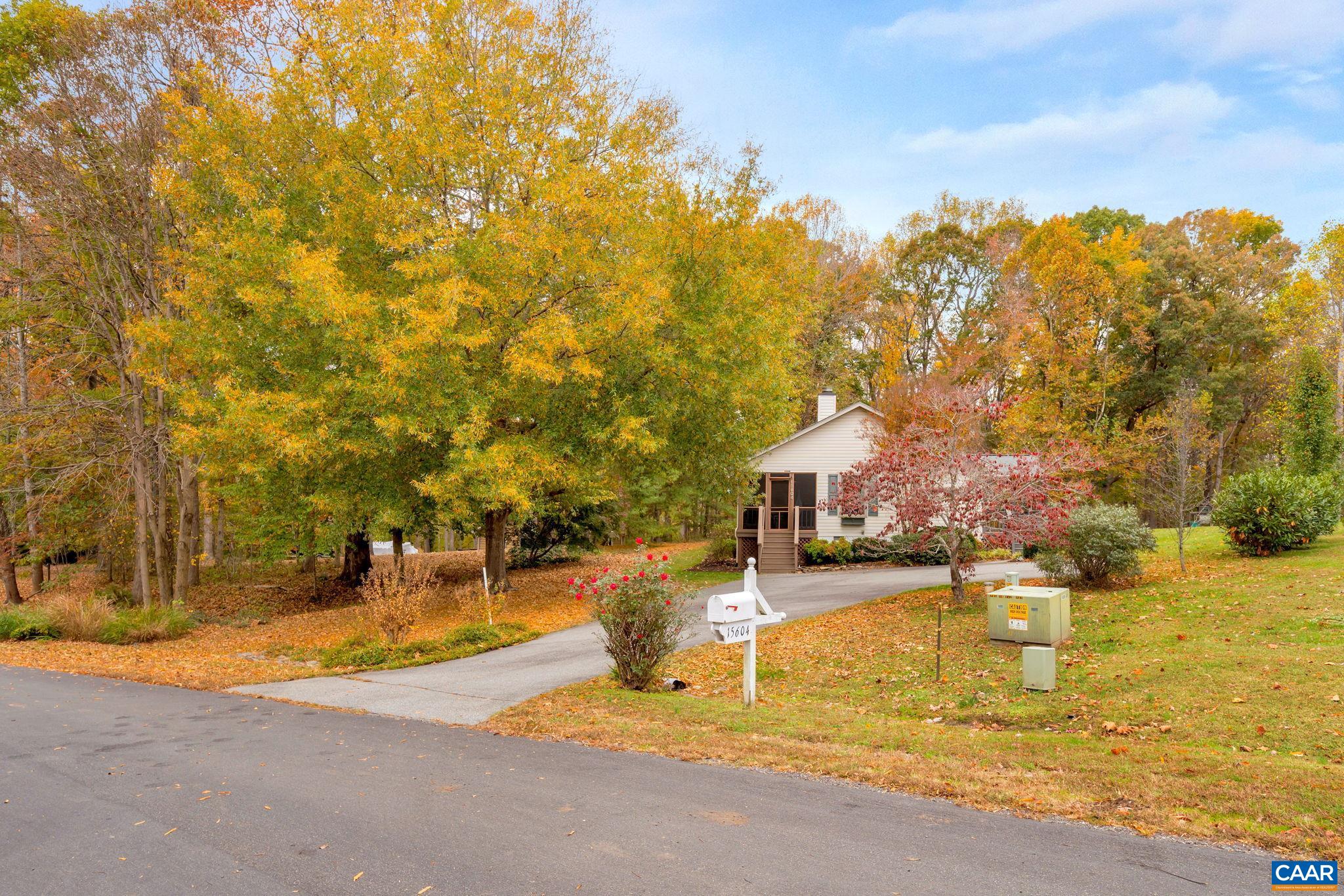 15605 CEDAR TREE CT
